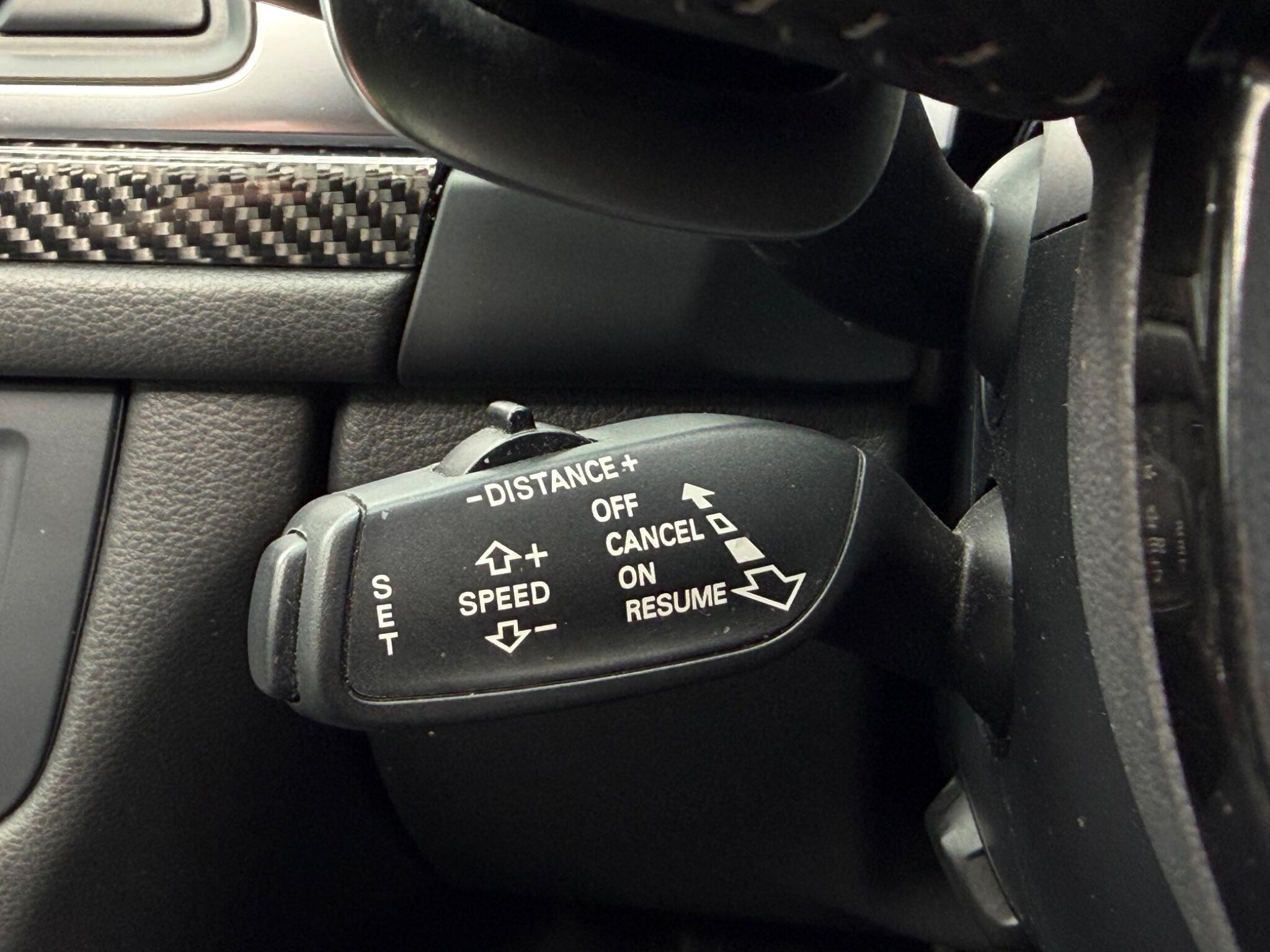 Audi RS6 view 34