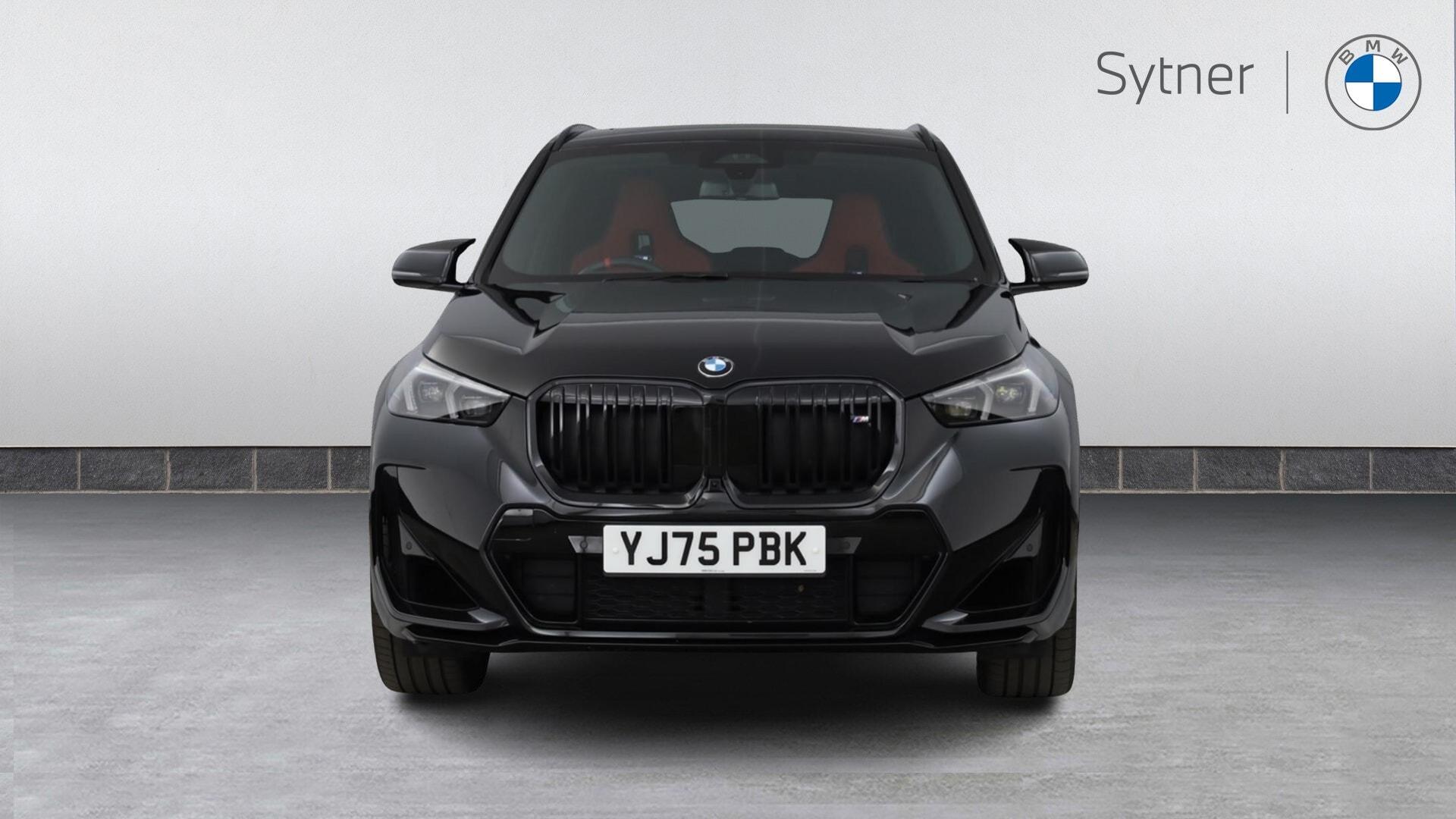 BMW X1 view 16