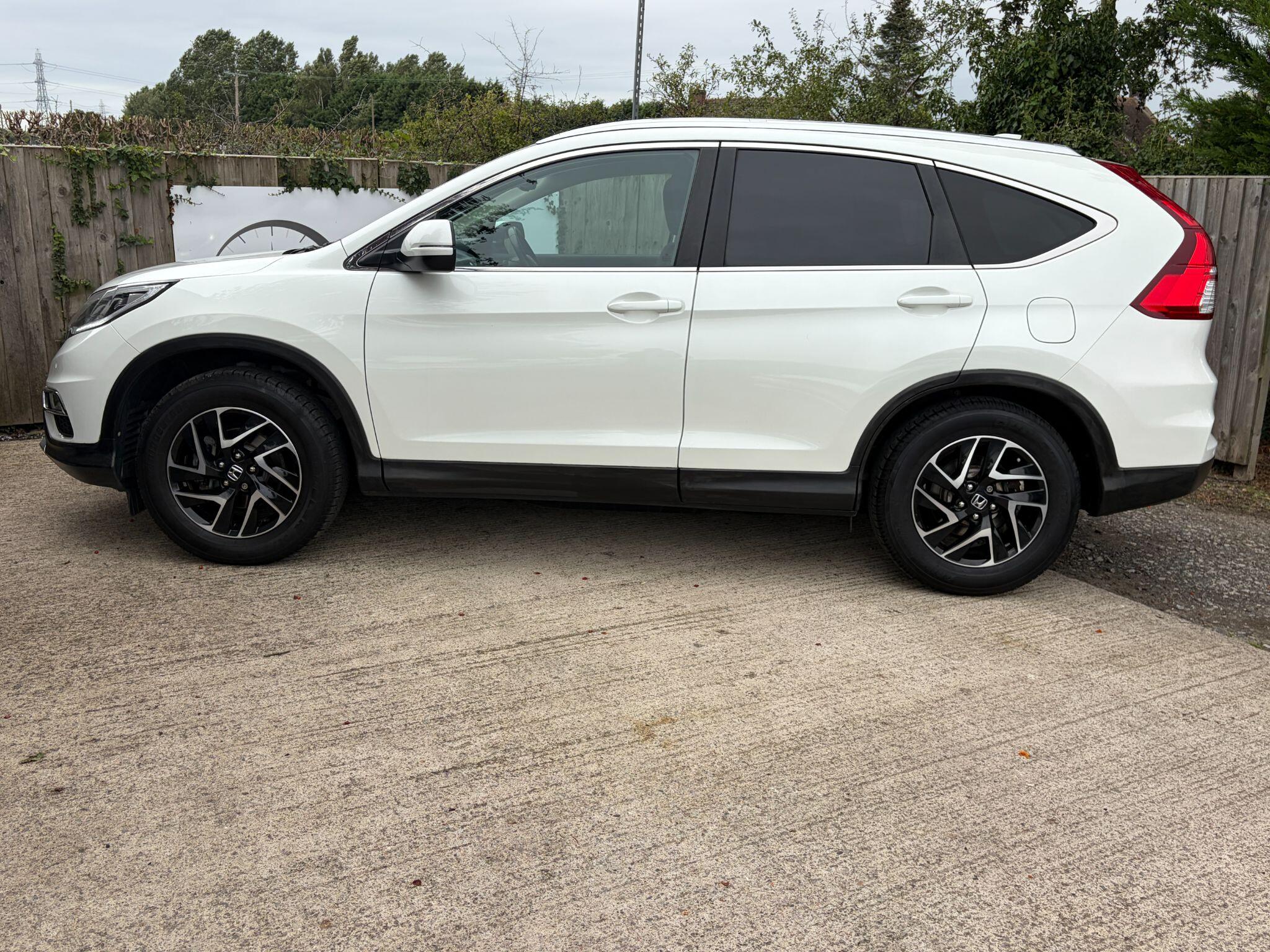 Honda CR-V view 6