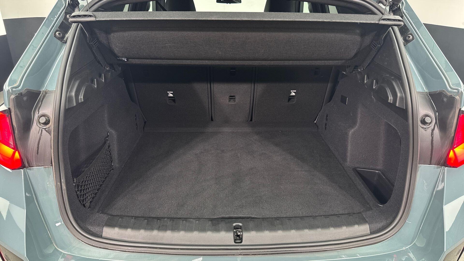 BMW iX1 view 13