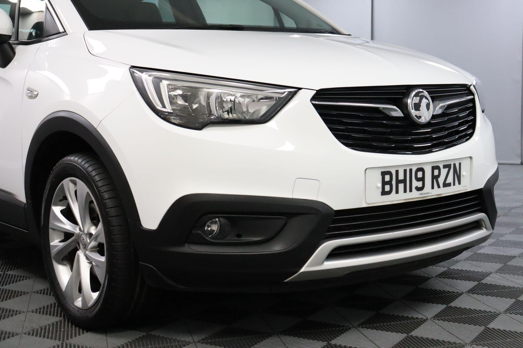 Vauxhall Crossland X view 24
