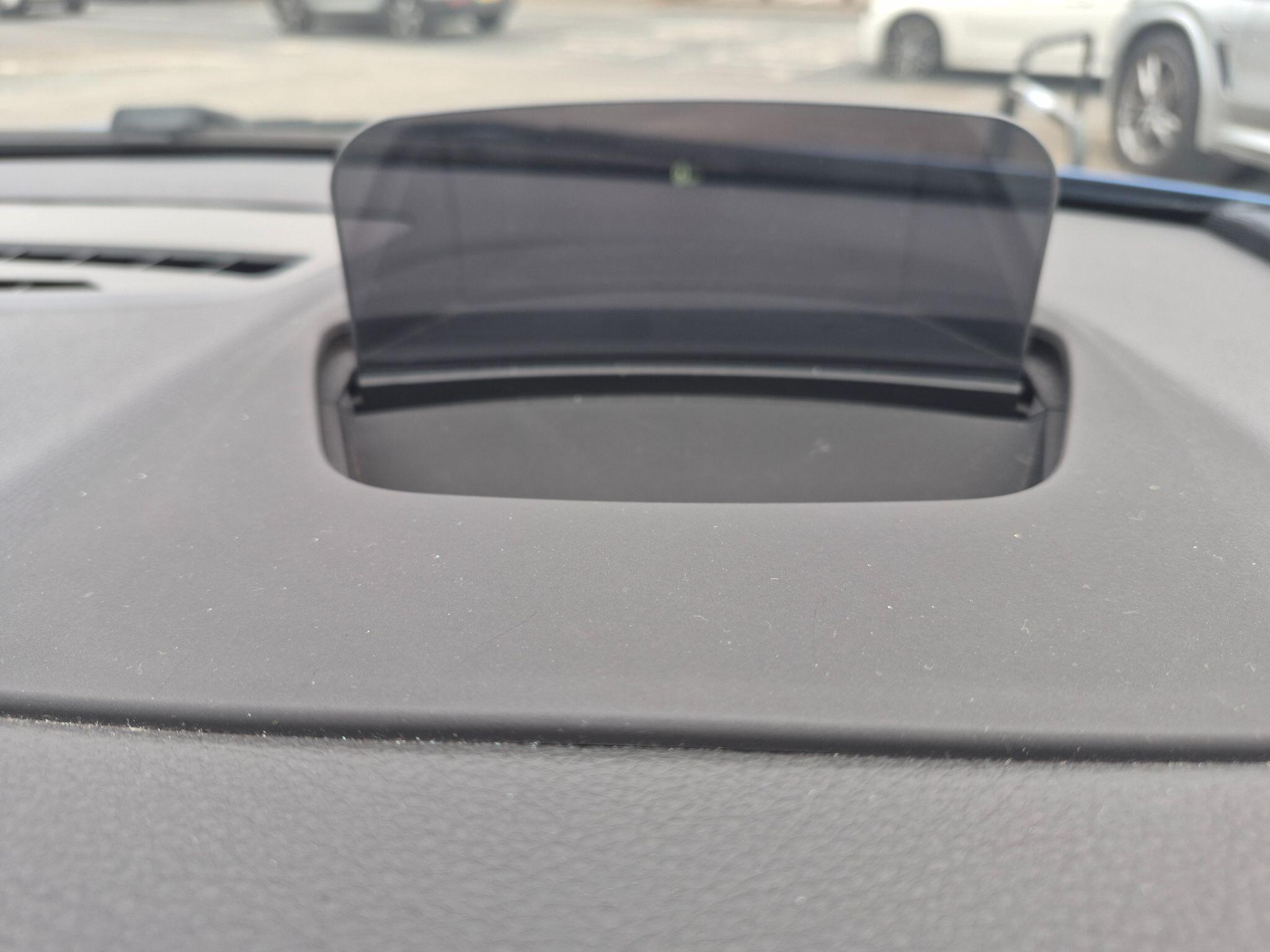 BMW 2 Series view 16