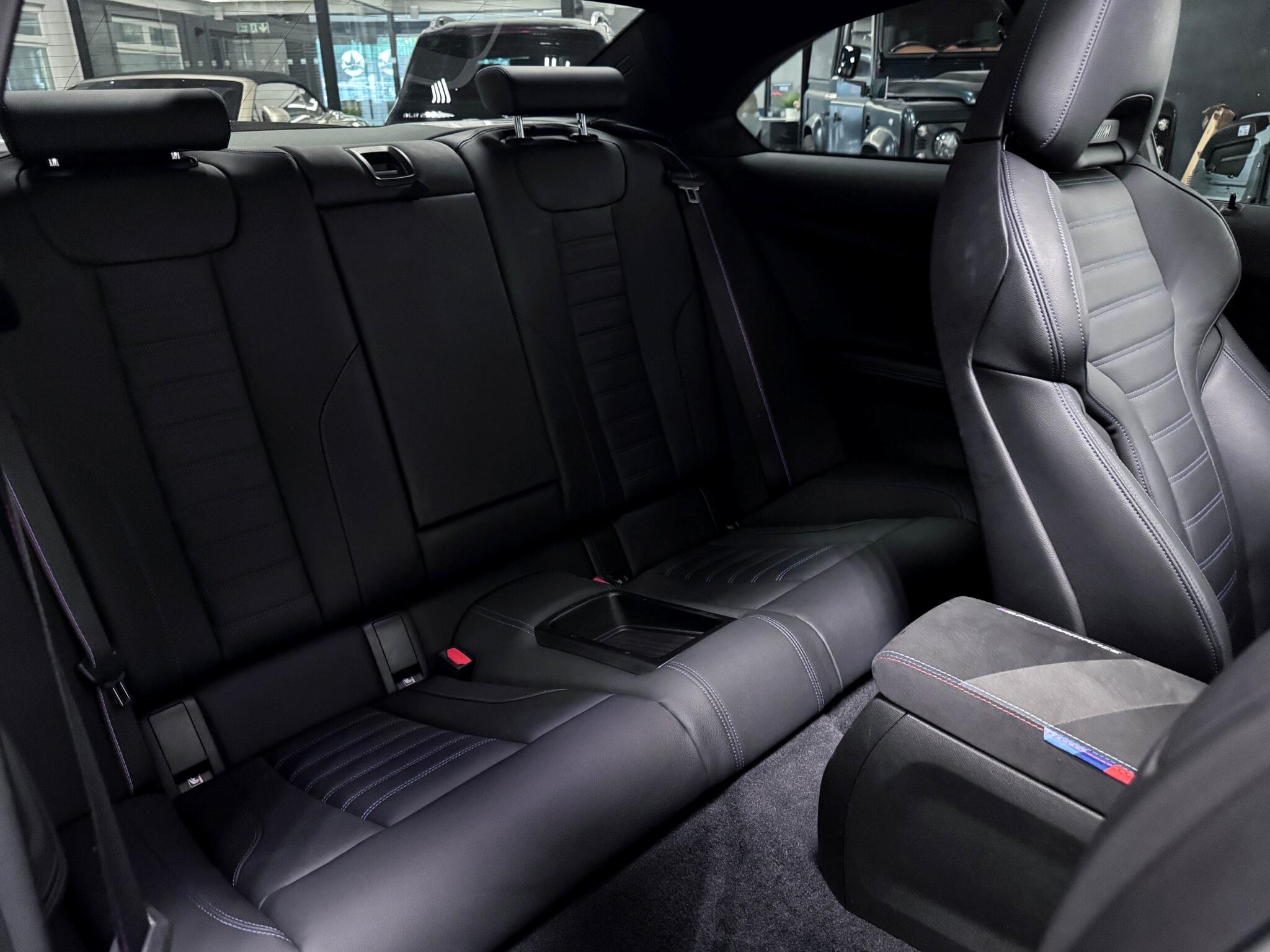 BMW 2 Series view 26