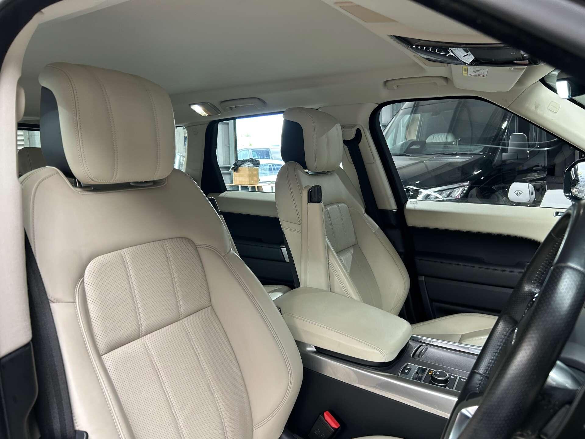 Land Rover Range Rover Sport view 19