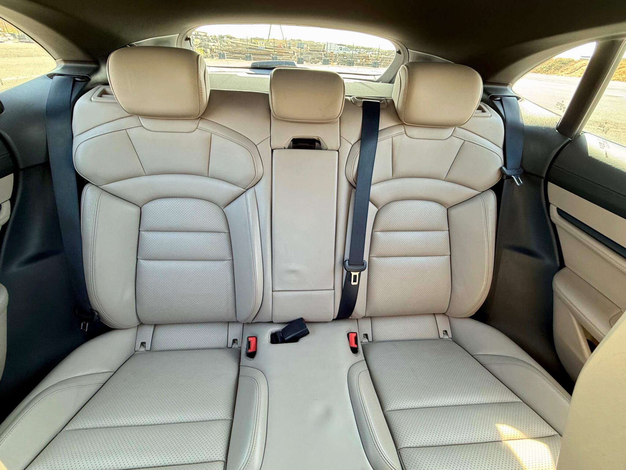 Porsche Taycan view 24