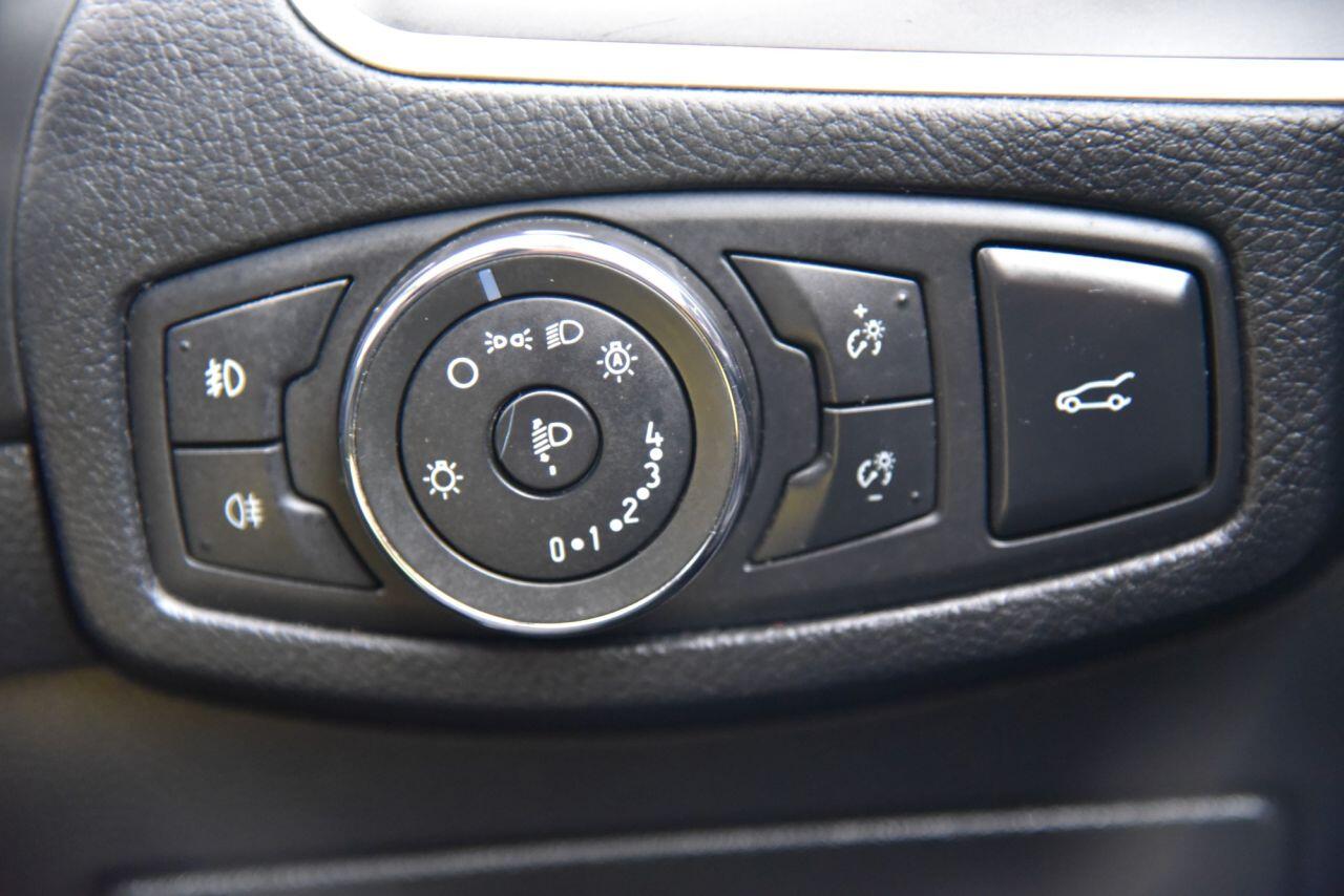 Ford Galaxy view 43