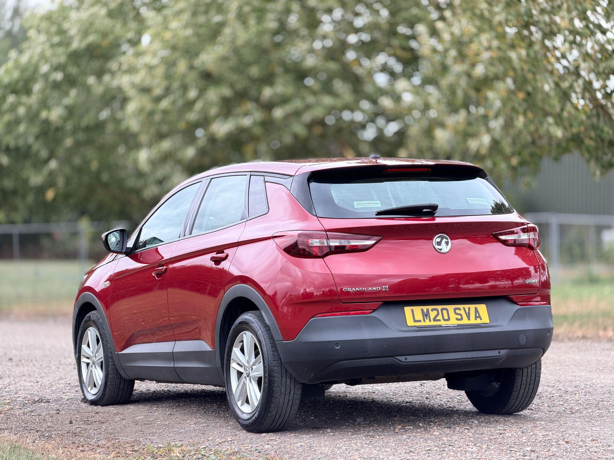 Vauxhall Grandland X view 11