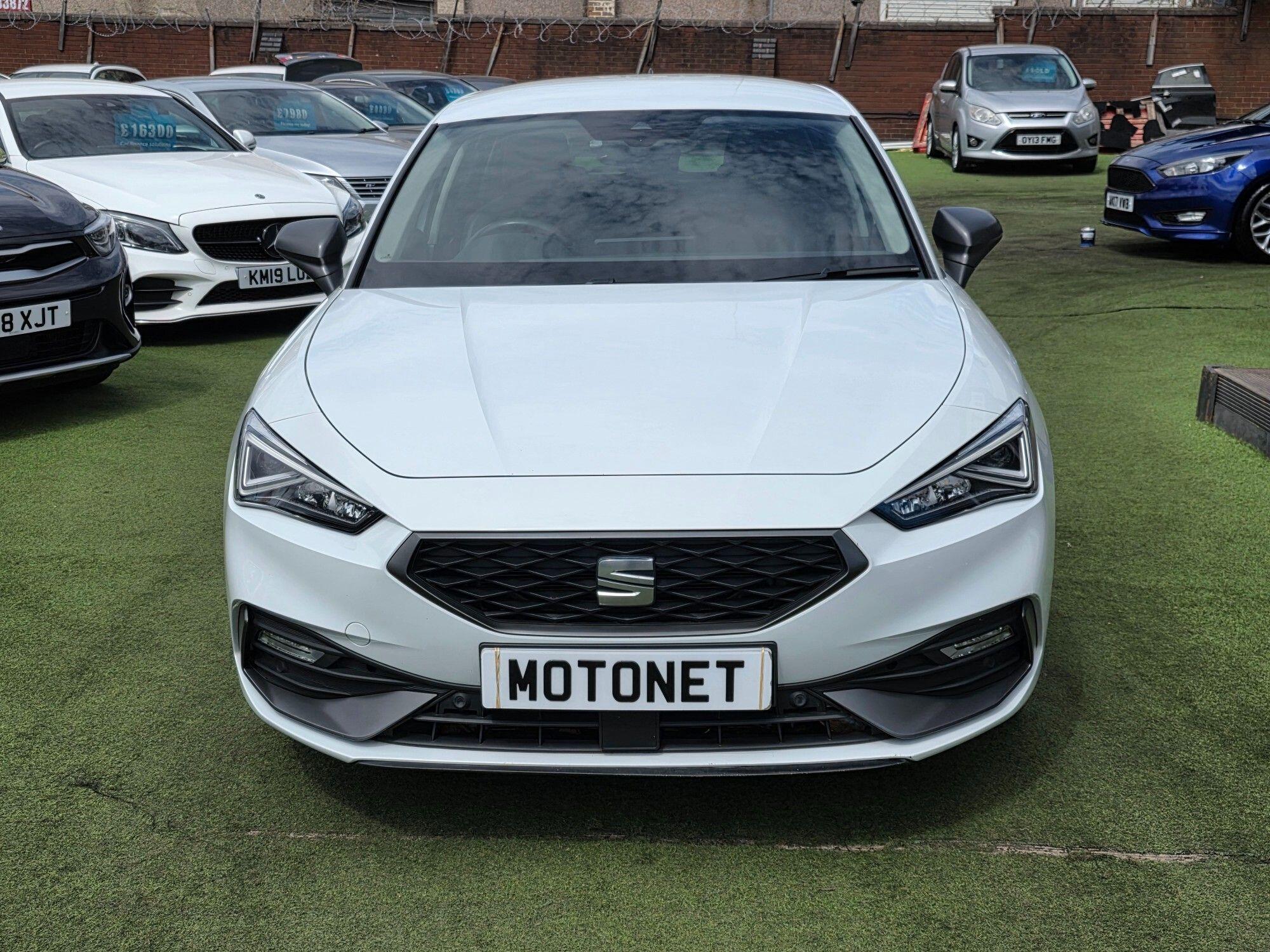 Seat Leon Leon view 4