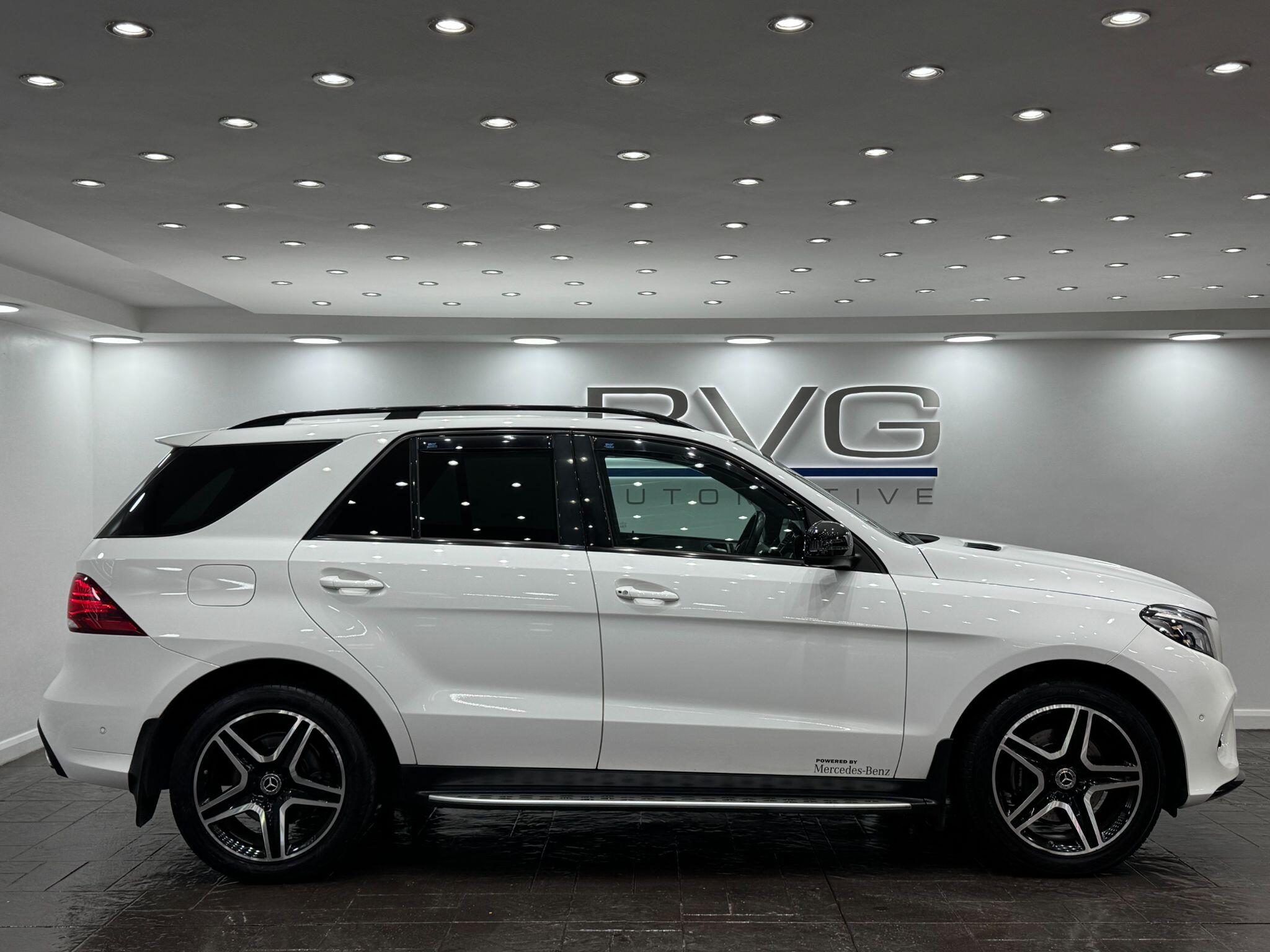 Mercedes-Benz Gle view 15