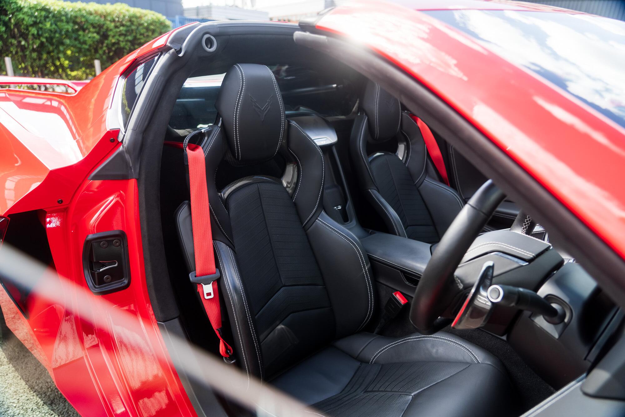 Chevrolet Corvette Stingray view 9