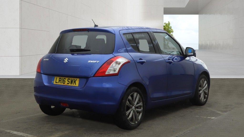 Suzuki Swift view 3