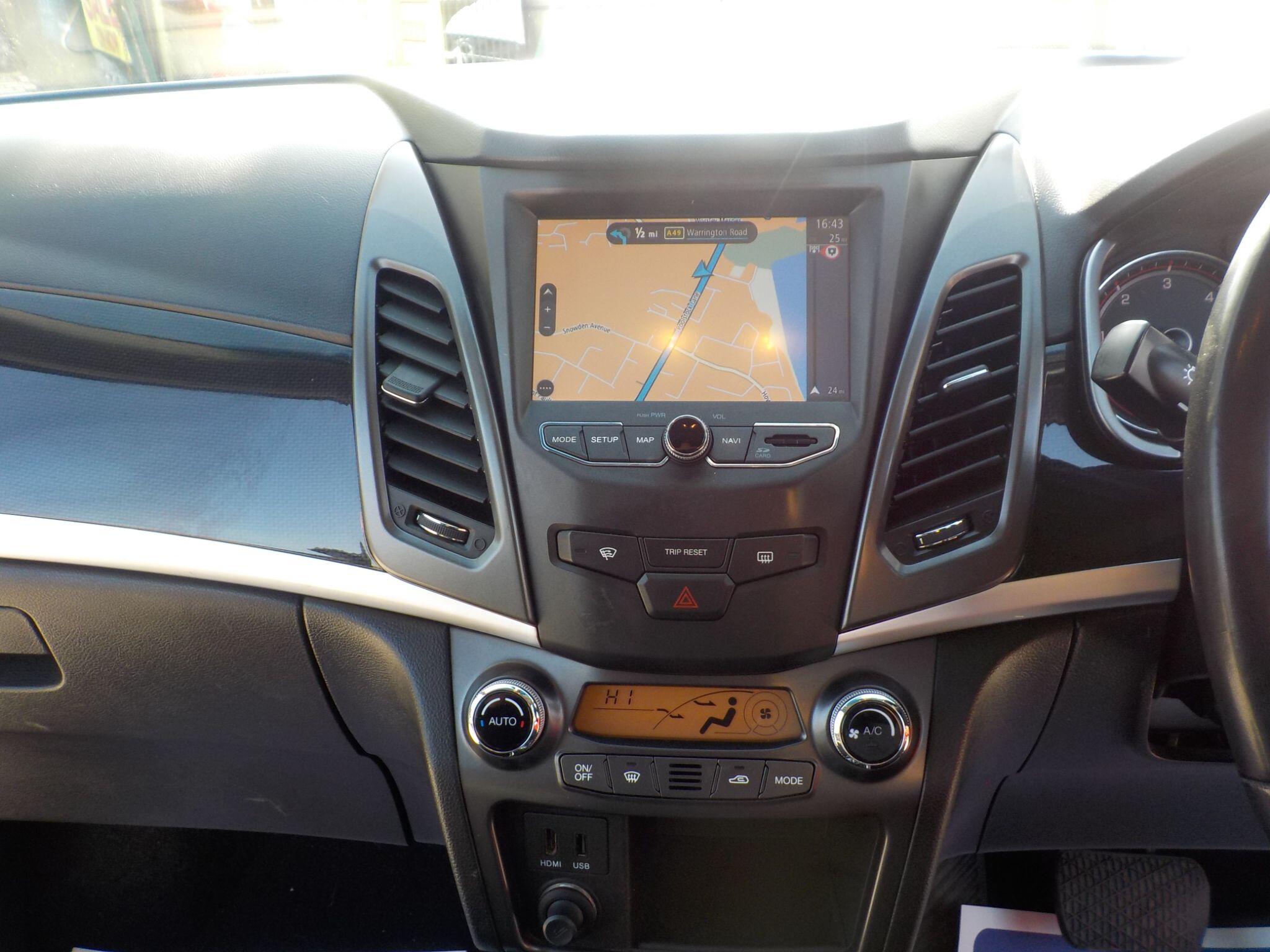 SsangYong Korando 2.2D LE Auto Euro 6 5dr