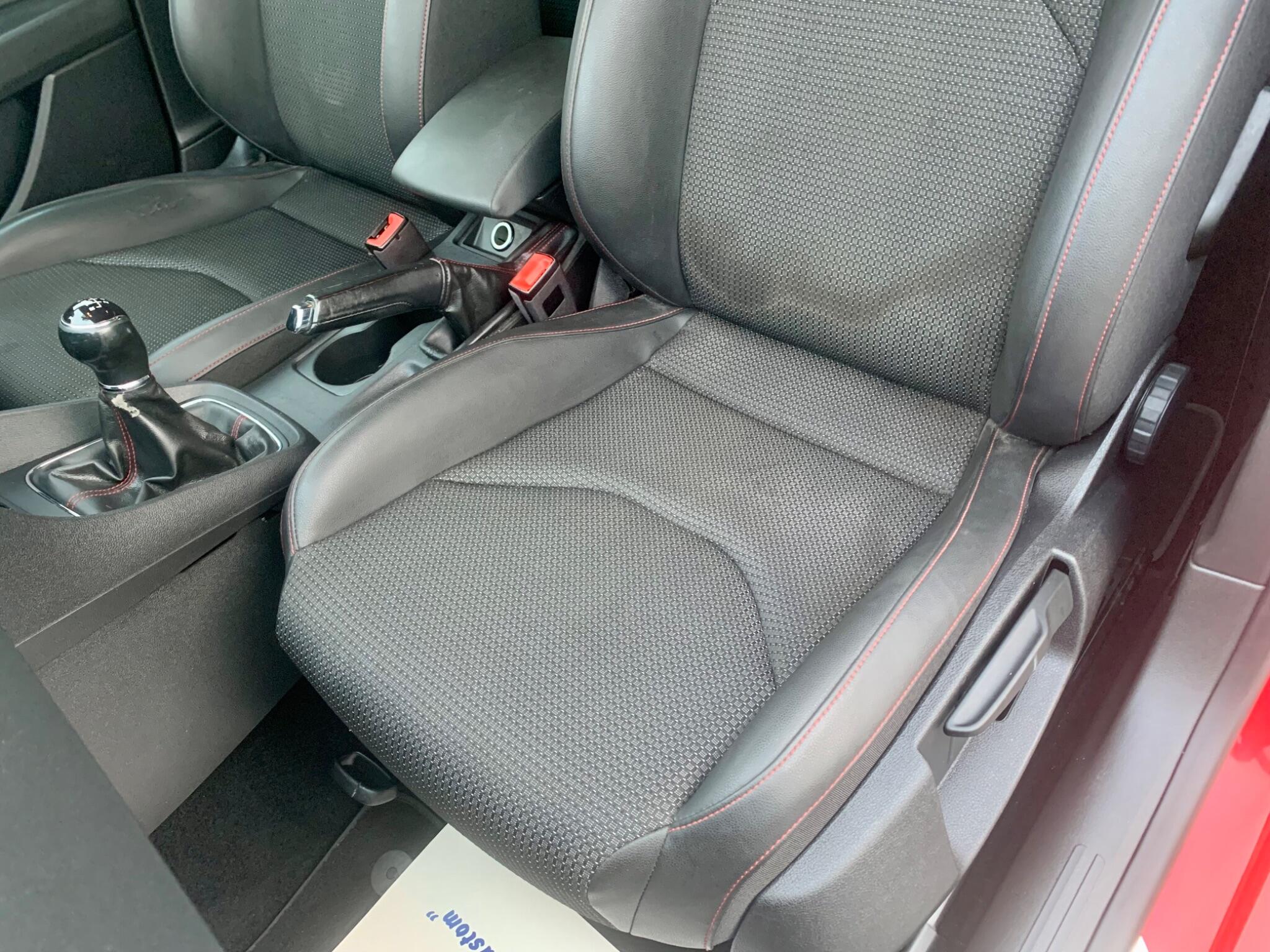 Seat Leon Leon view 32
