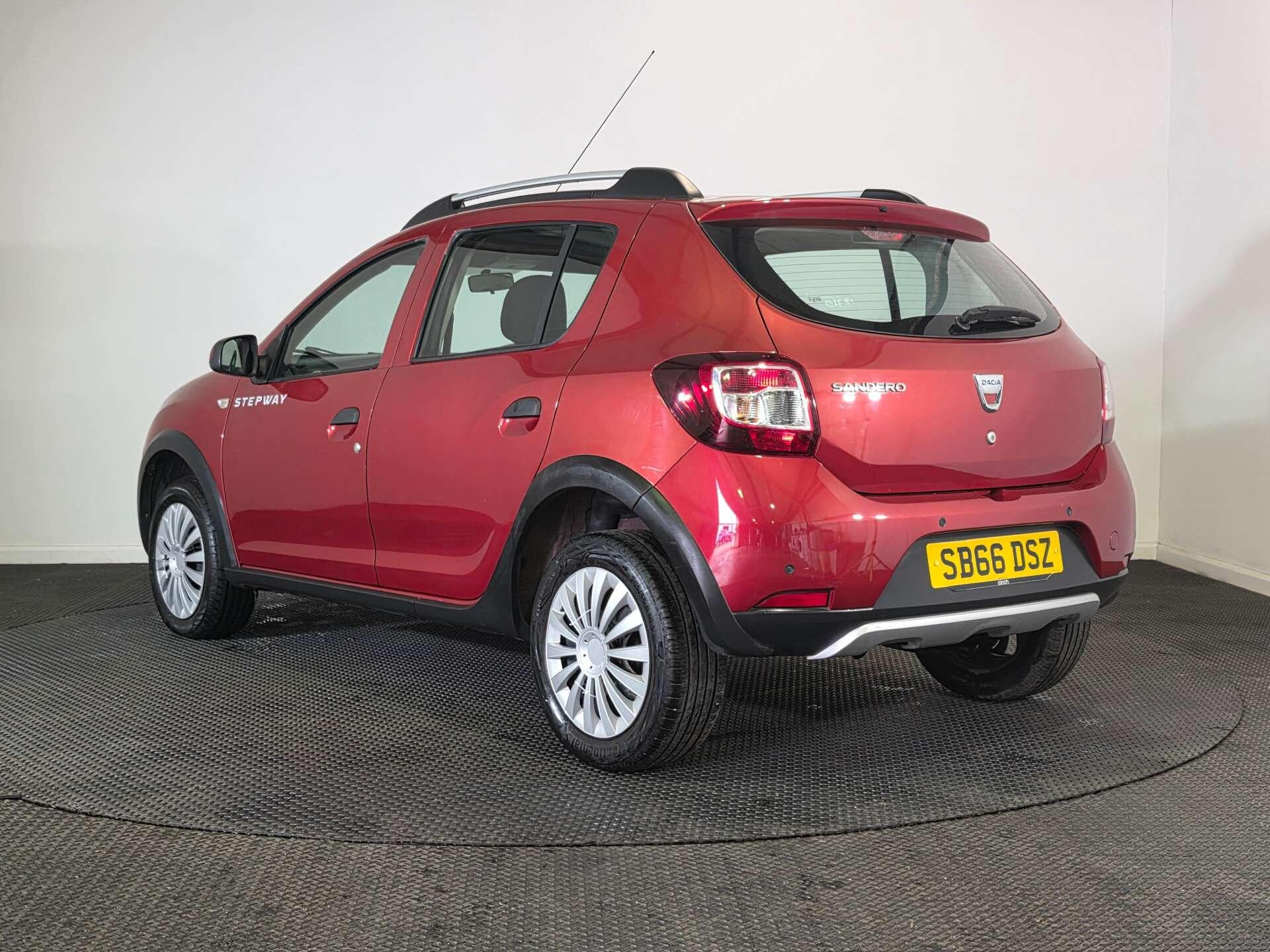 Dacia Sandero view 5