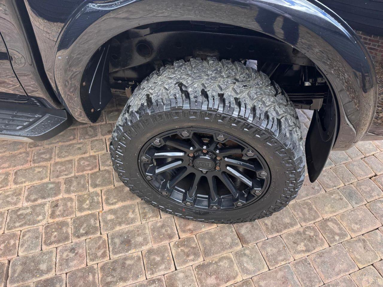 Ford Ranger view 17