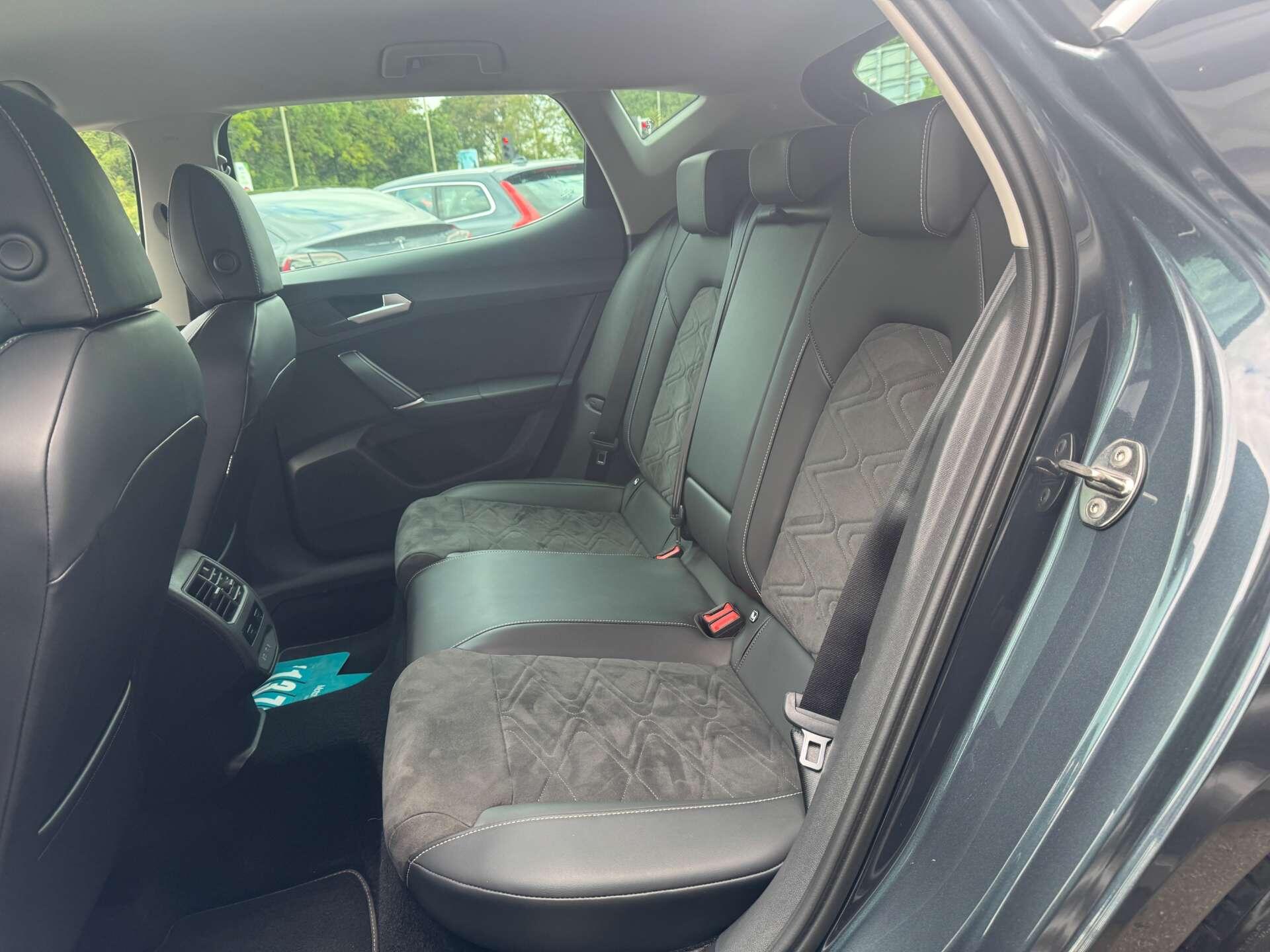 Seat Leon Leon view 18