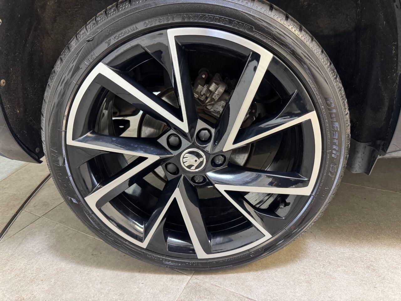 Skoda Karoq view 18