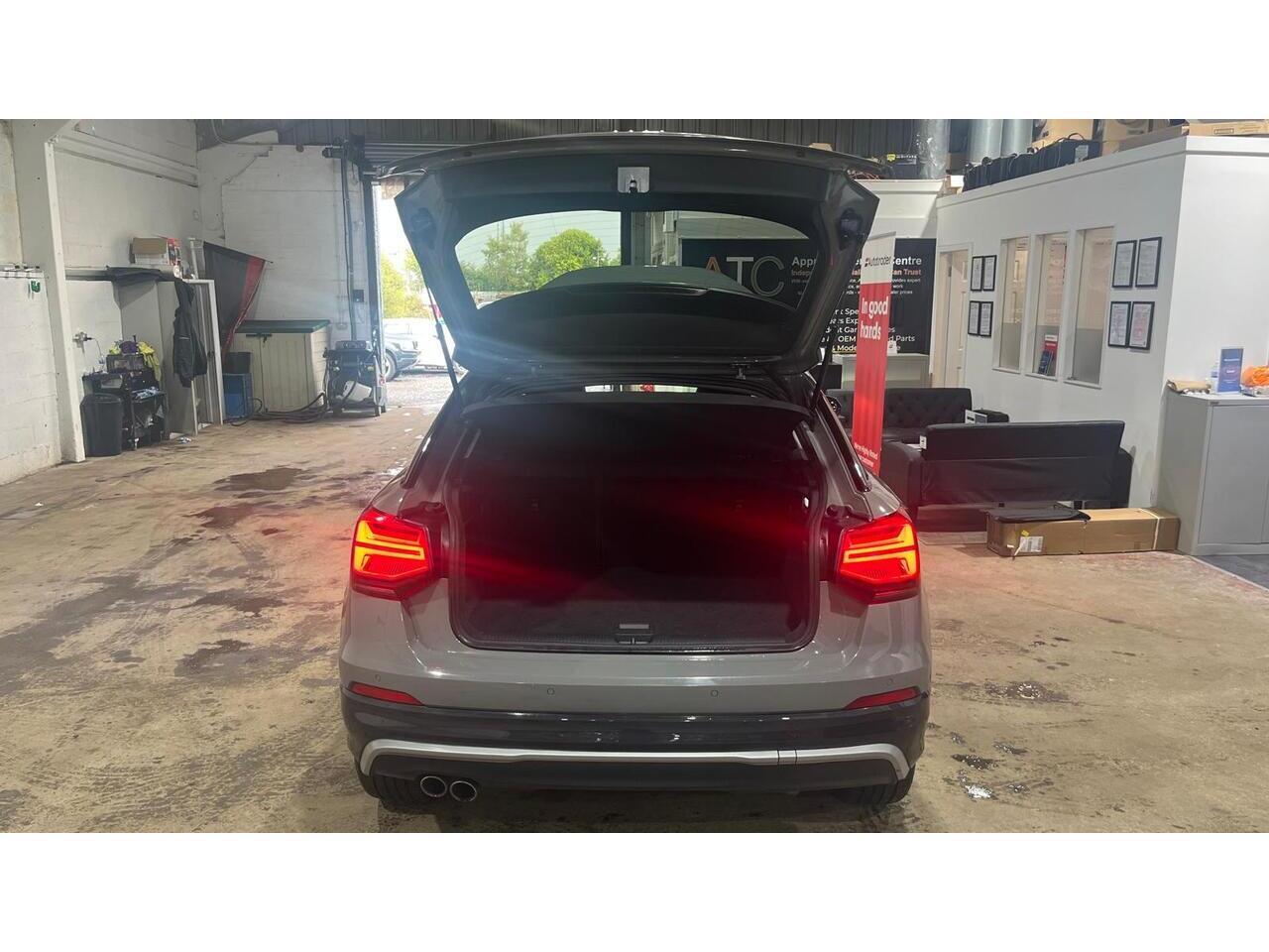 Audi Q2 view 11