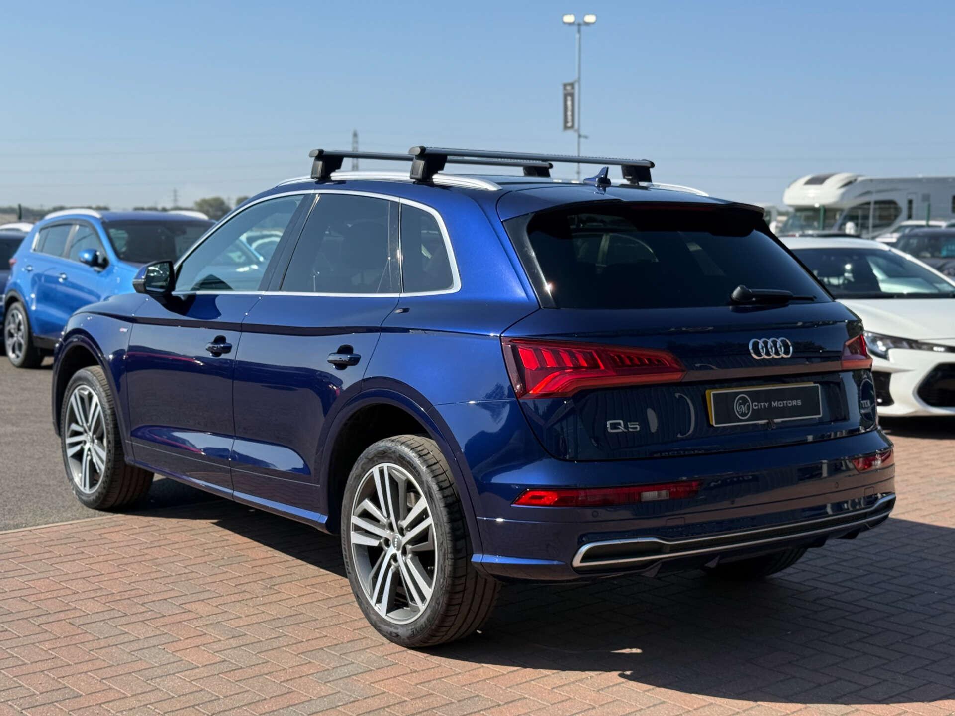 Audi Q5 view 27