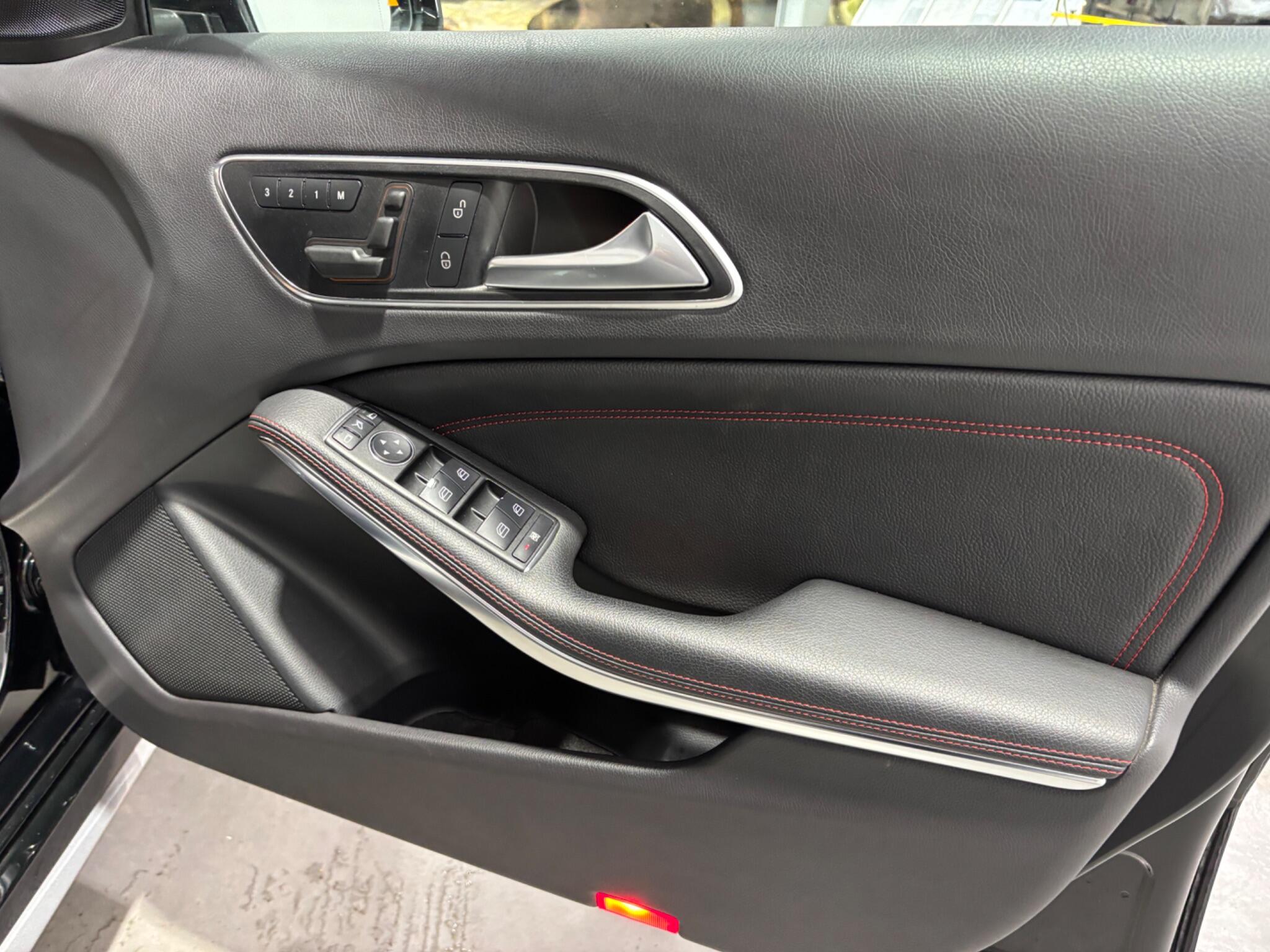 Mercedes-Benz A Class view 24