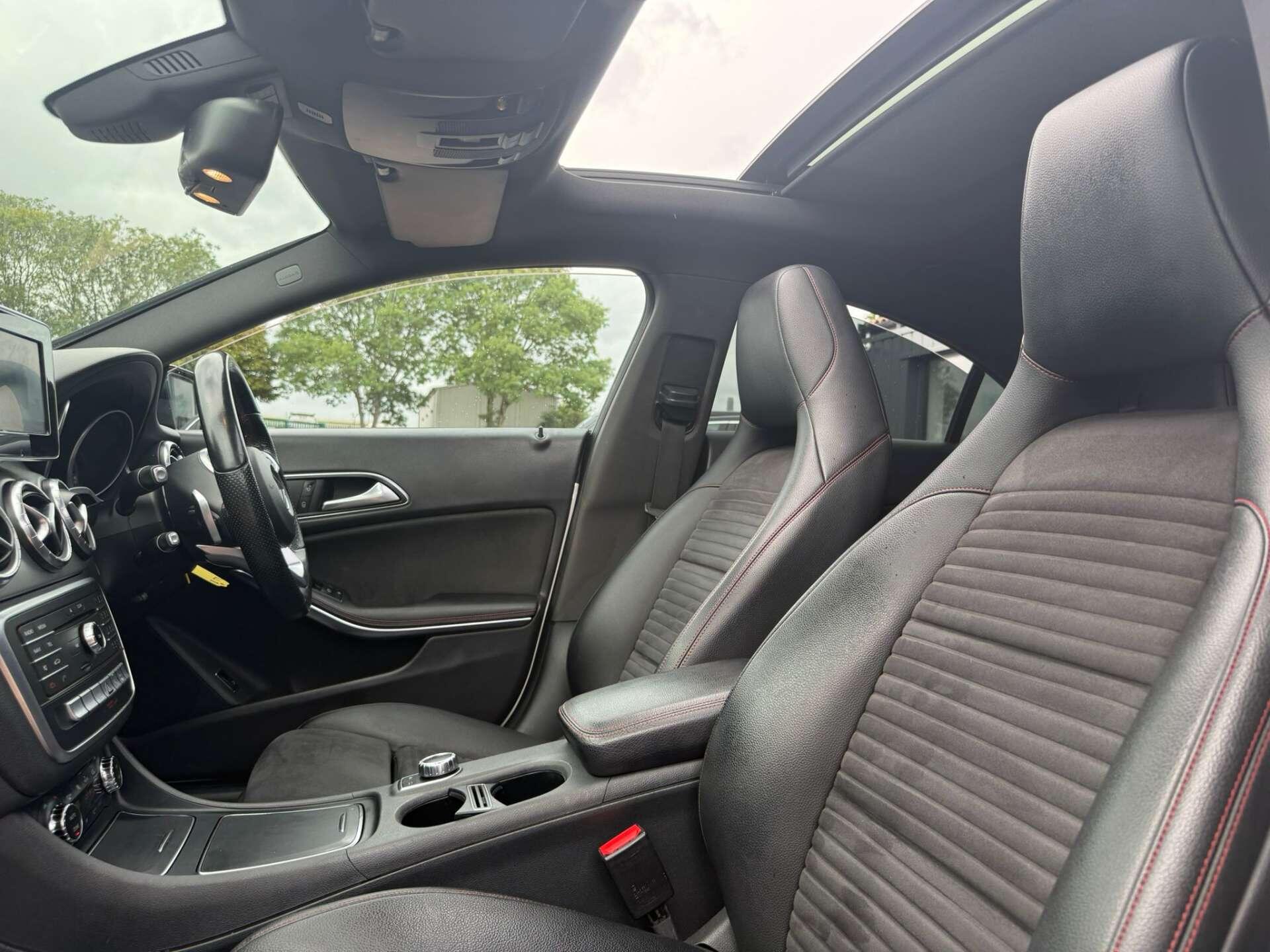 Mercedes-Benz Cla view 34