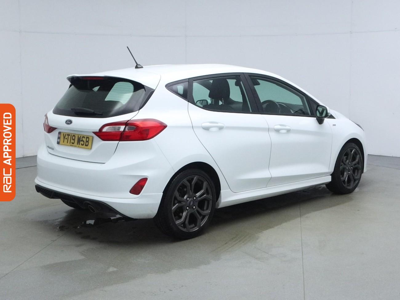 Ford Fiesta view 29
