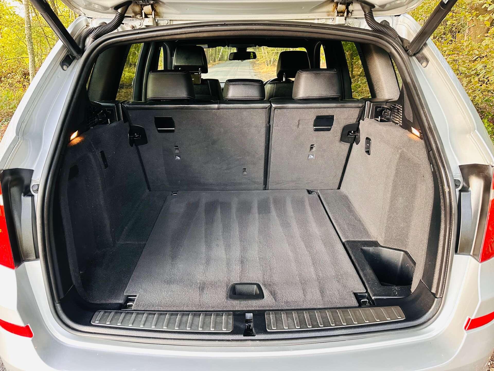 BMW X3 view 44
