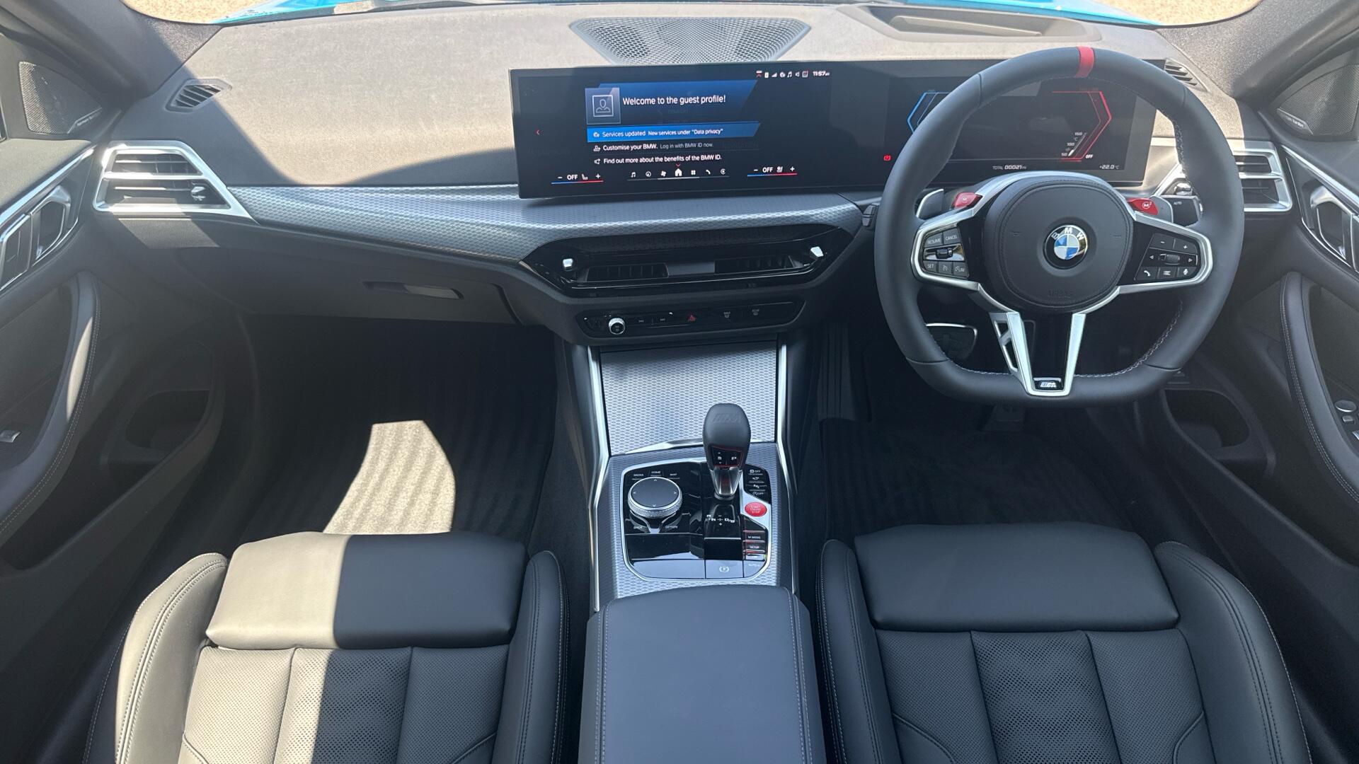 BMW M4 view 5