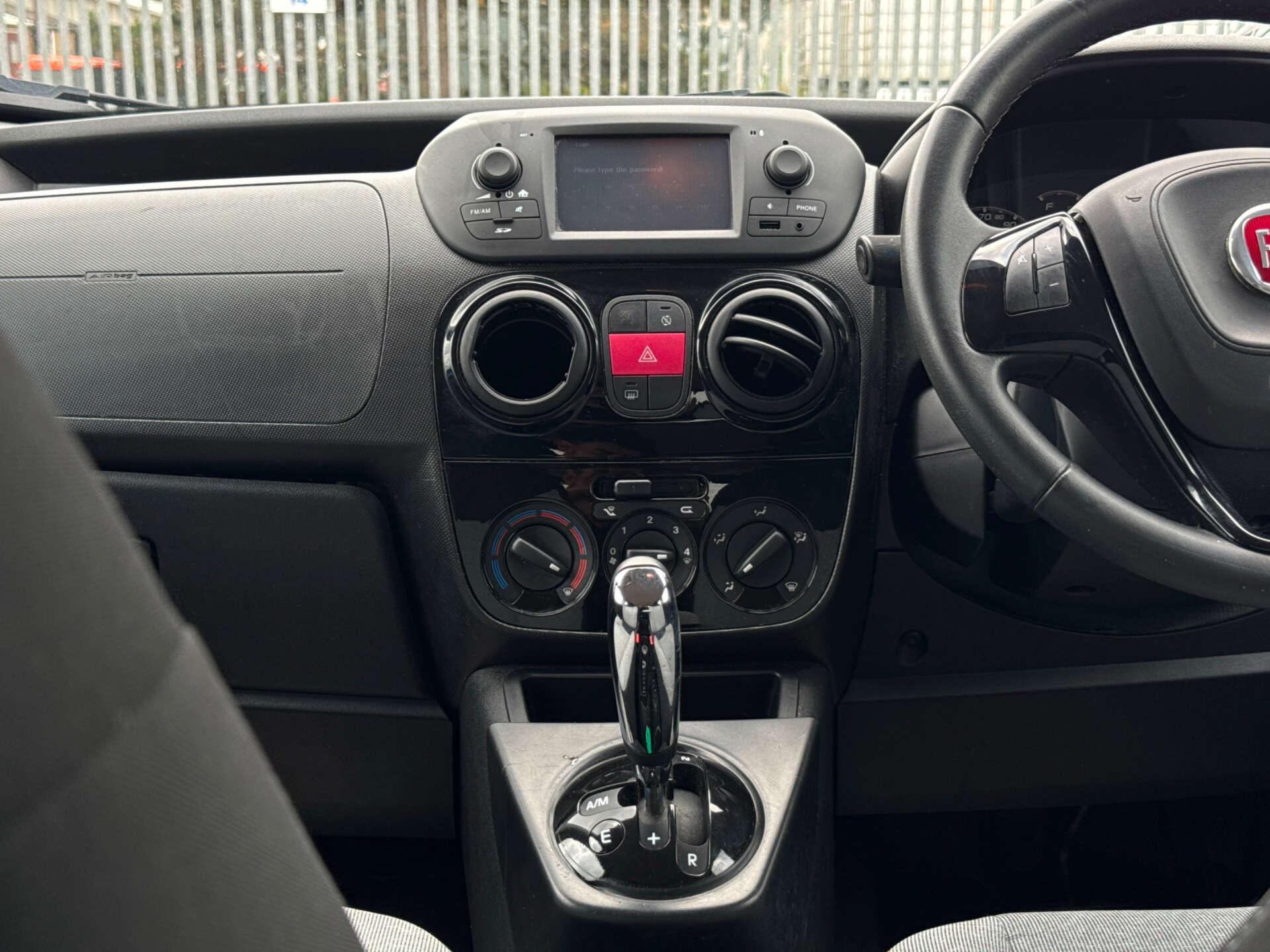Fiat Qubo view 33