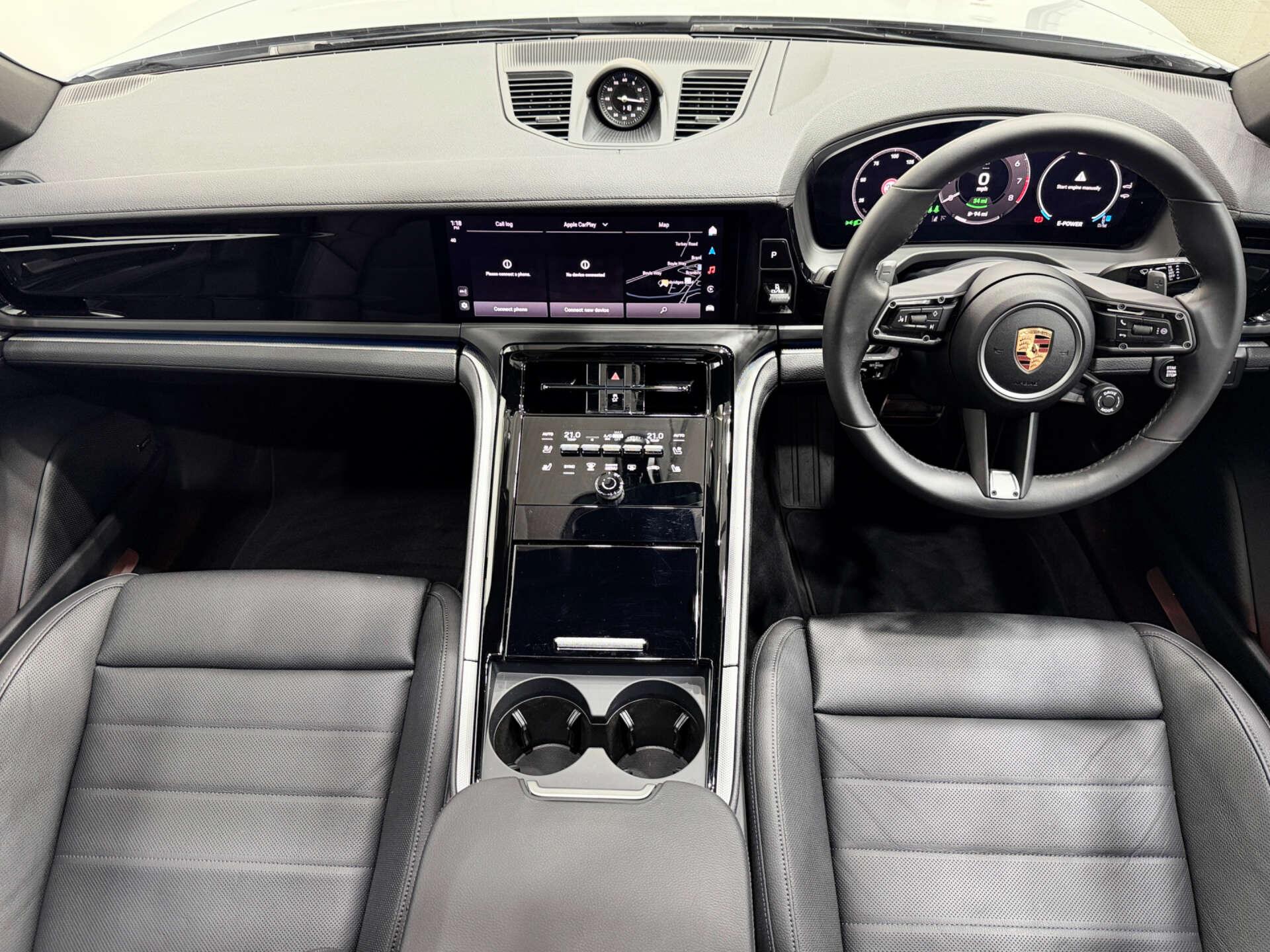 Porsche Panamera view 24