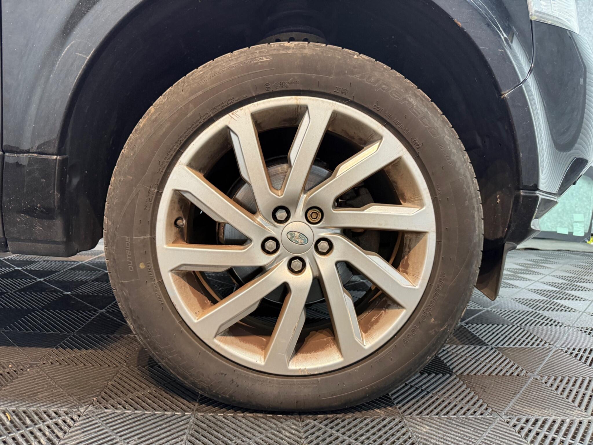 Land Rover Freelander view 19