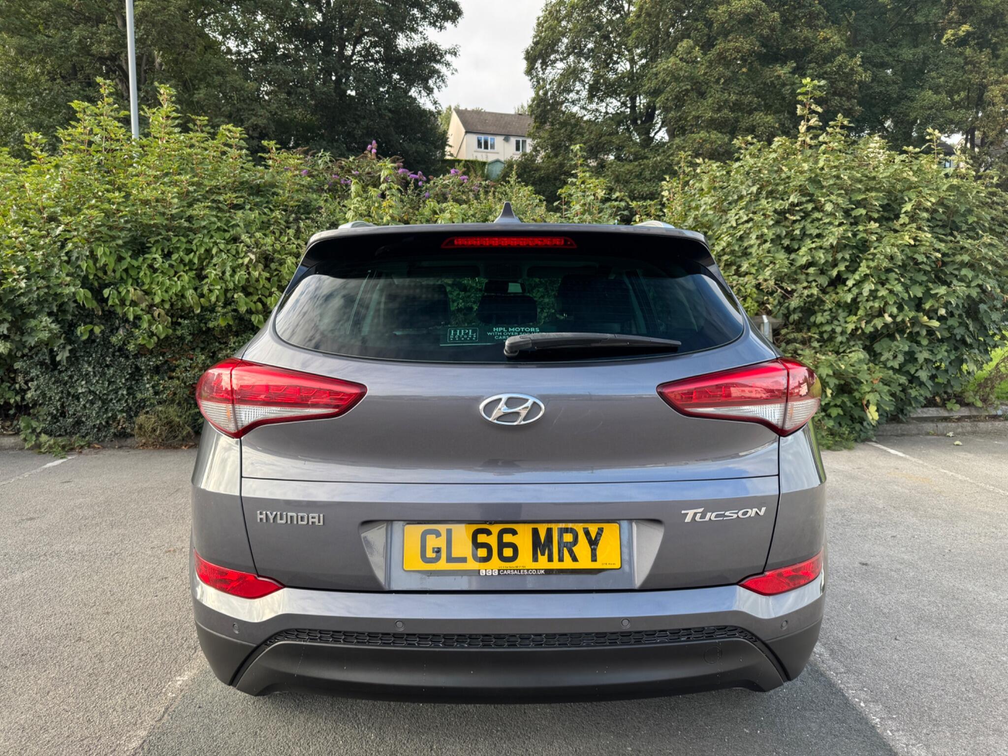 Hyundai Tucson view 8