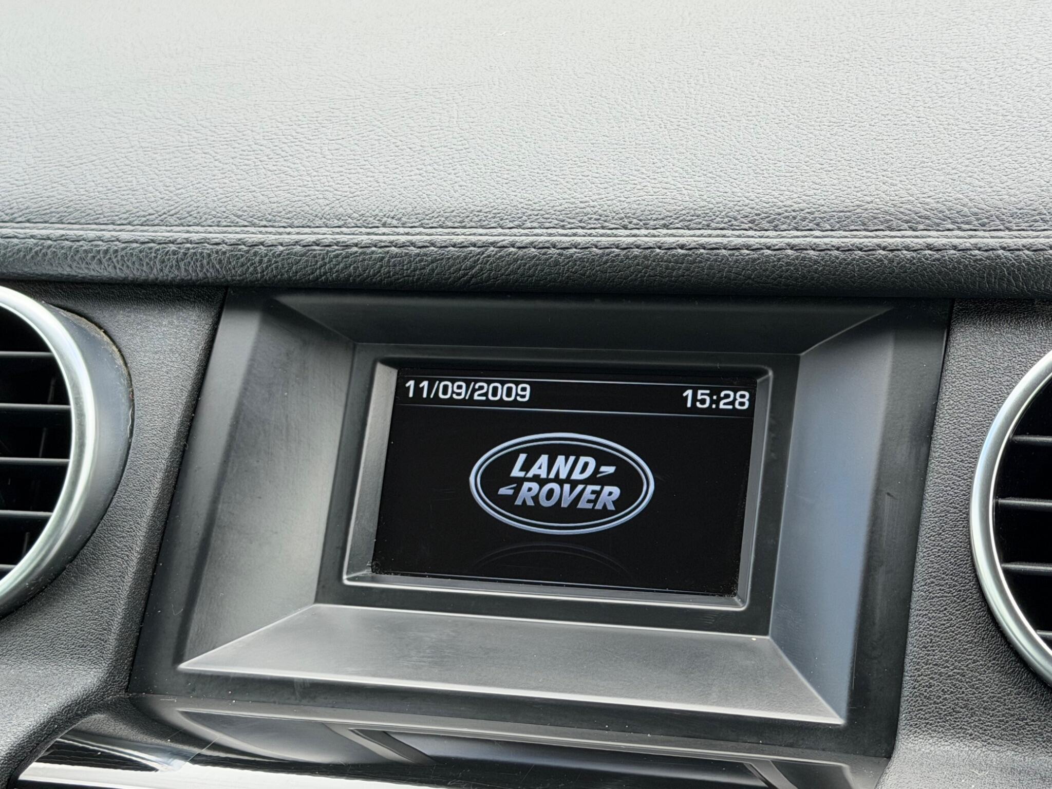 Land Rover Discovery view 27