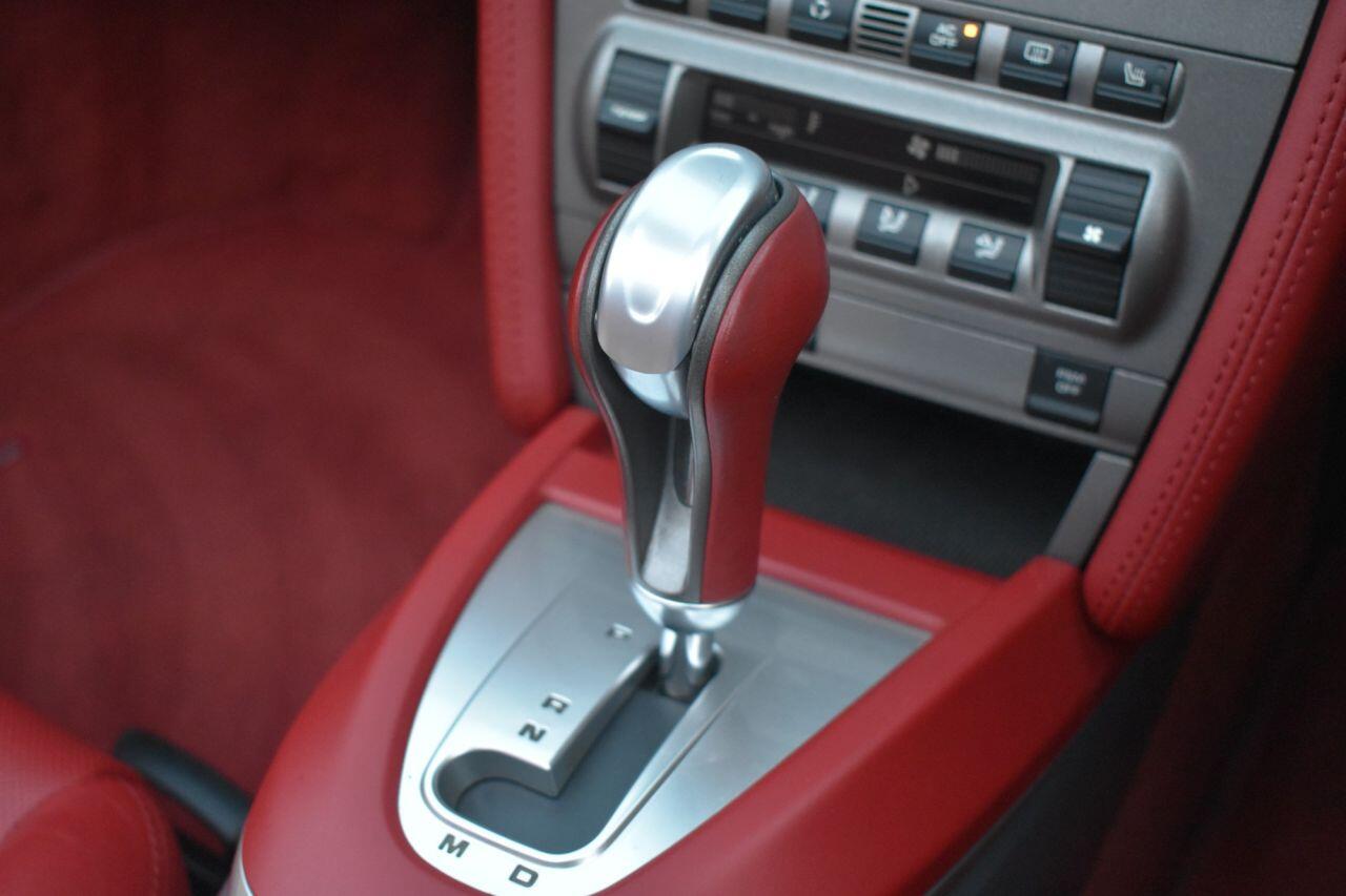 Porsche Boxster view 17