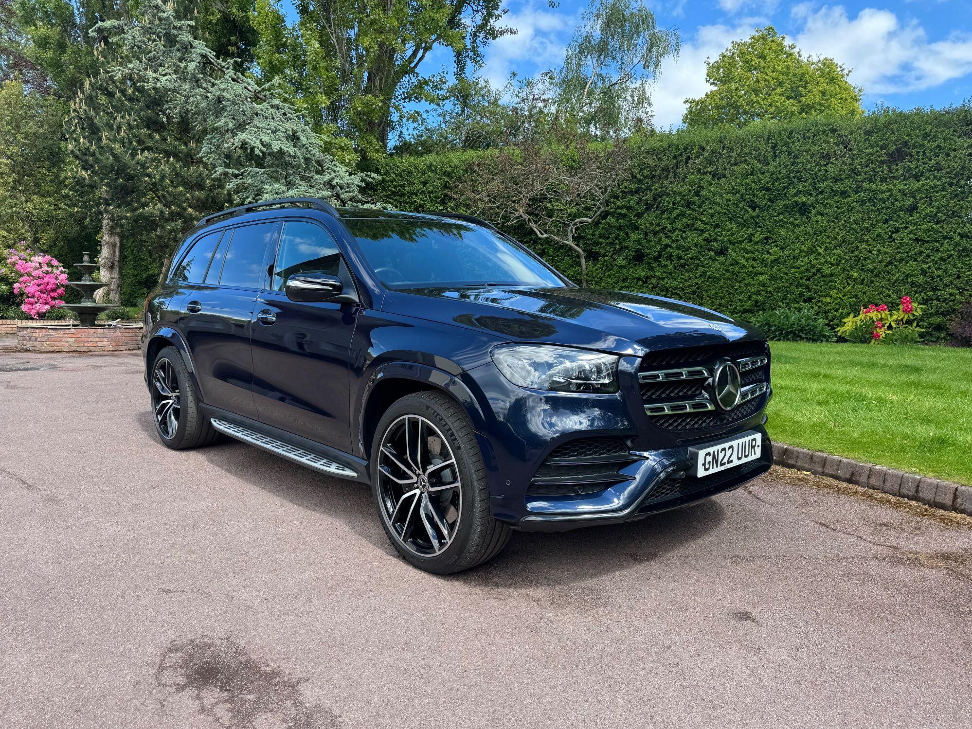 Mercedes-Benz GLS view 3