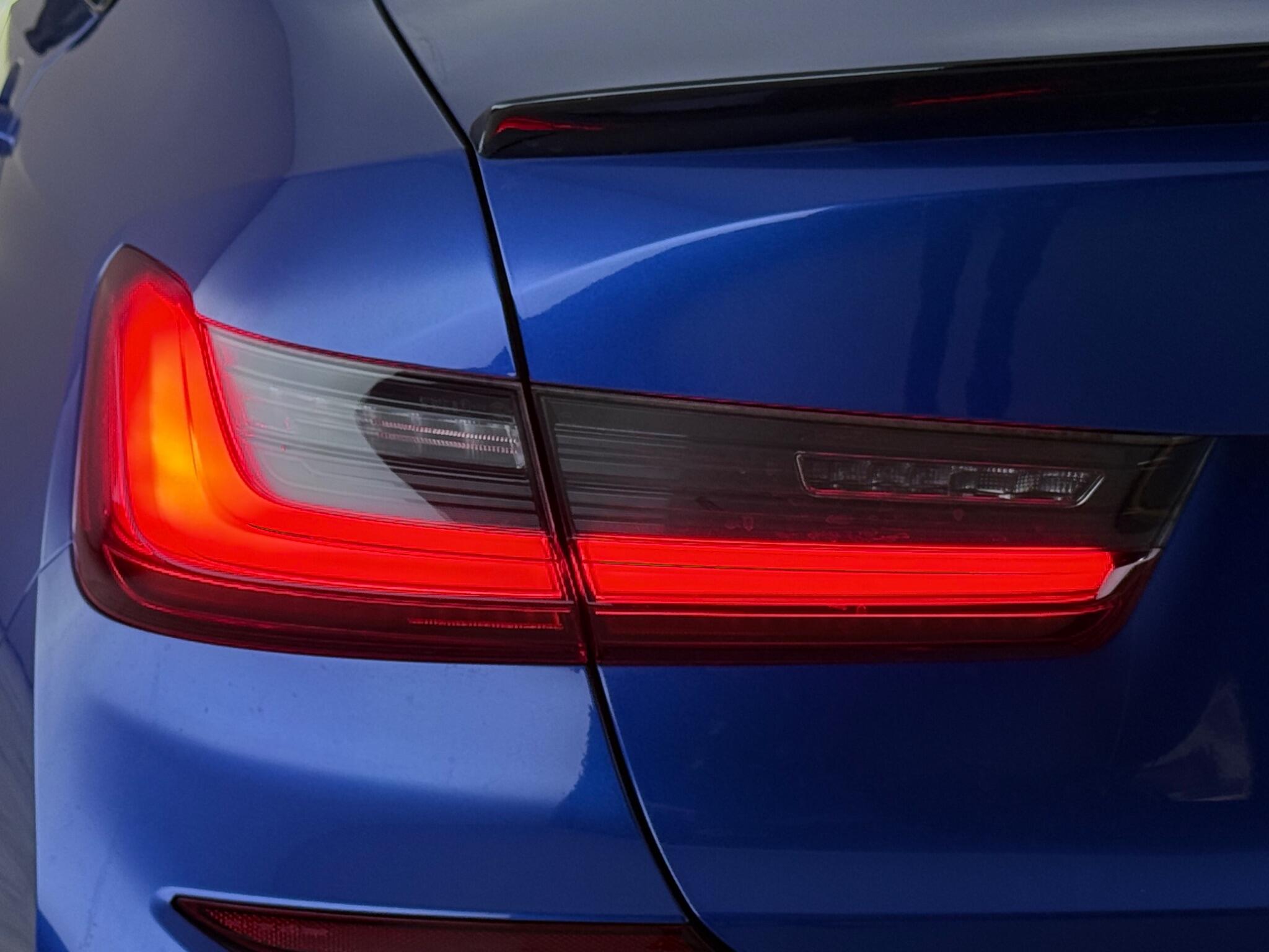 BMW 3 Series view 6