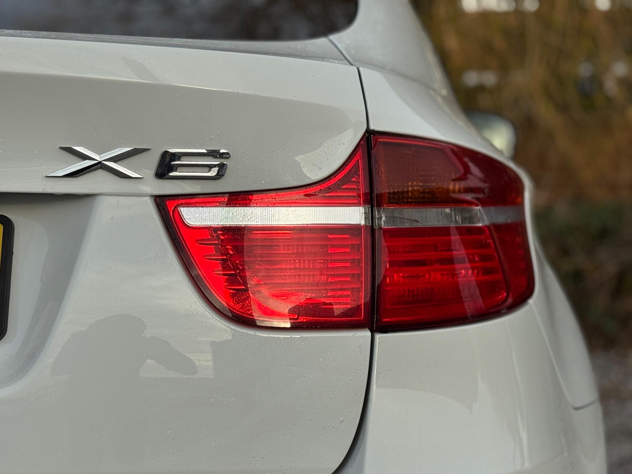 BMW X6 view 82