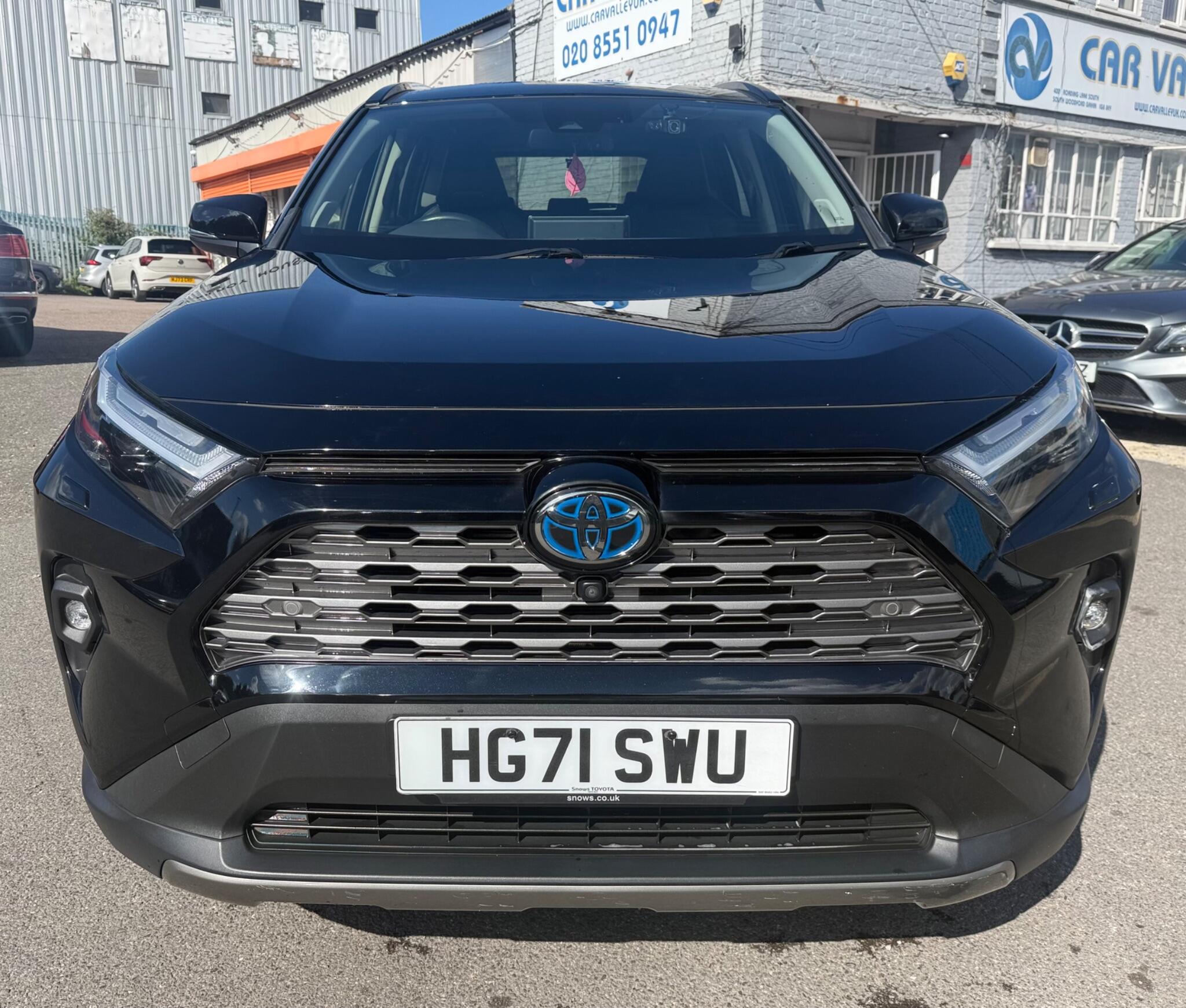 Toyota Rav4 view 5