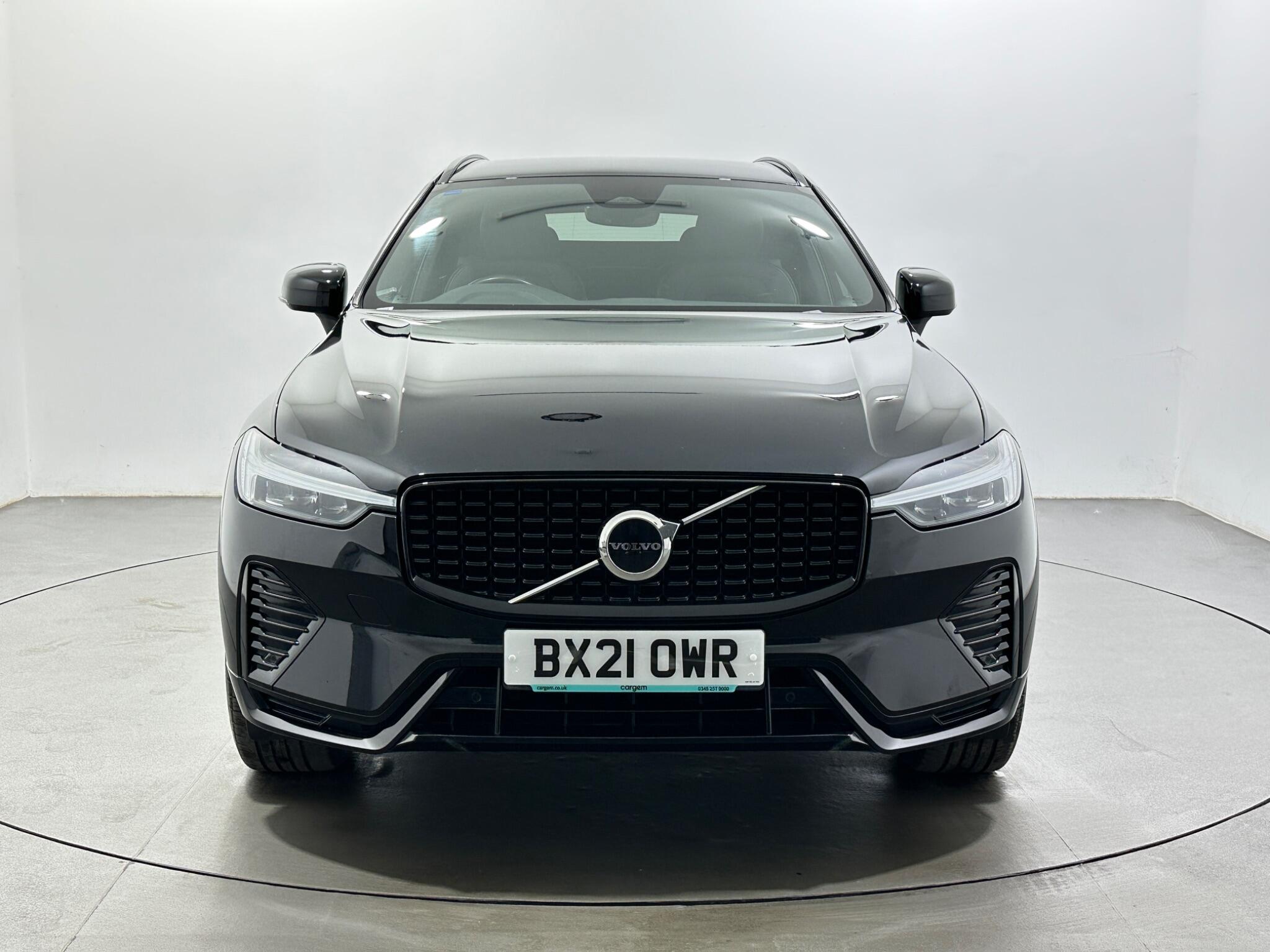 Volvo XC60 view 3