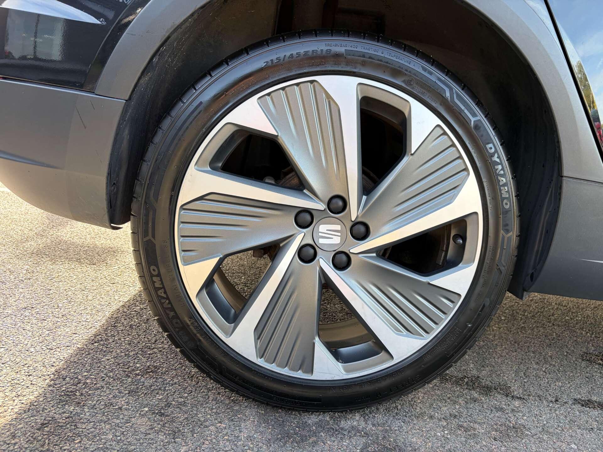 Seat Arona view 12