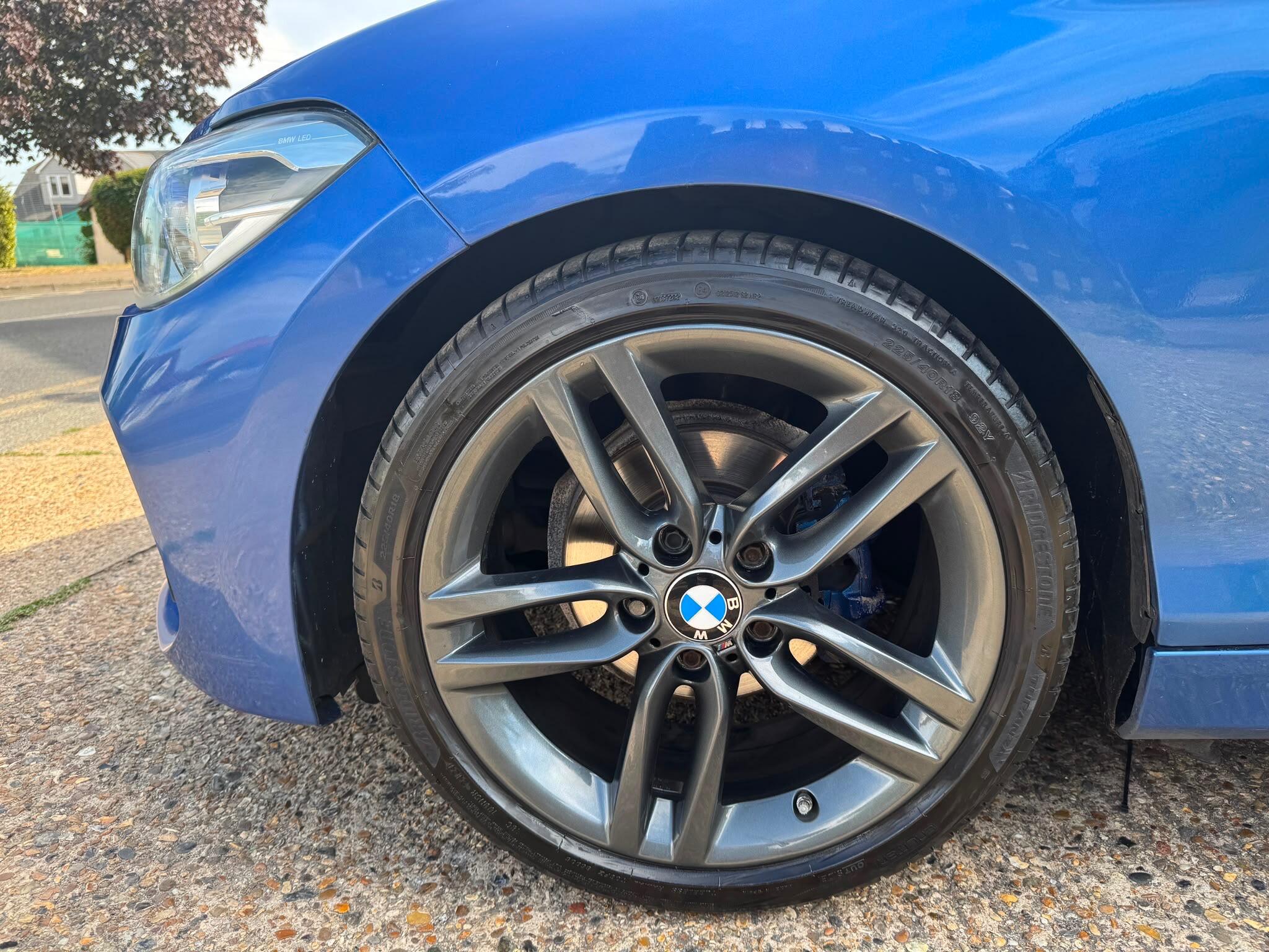 BMW 1 Series view 29