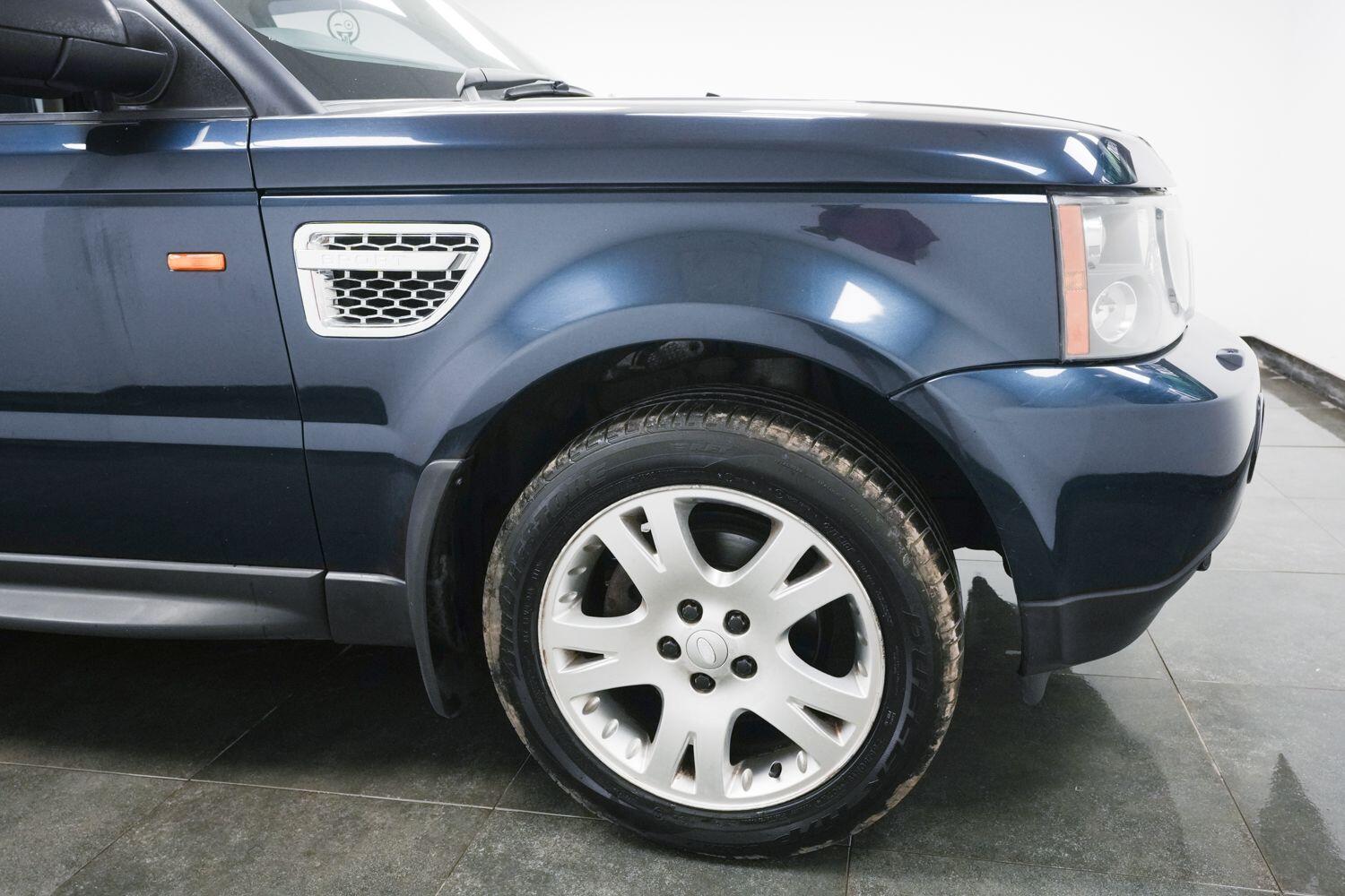 Land Rover Range Rover Sport view 15