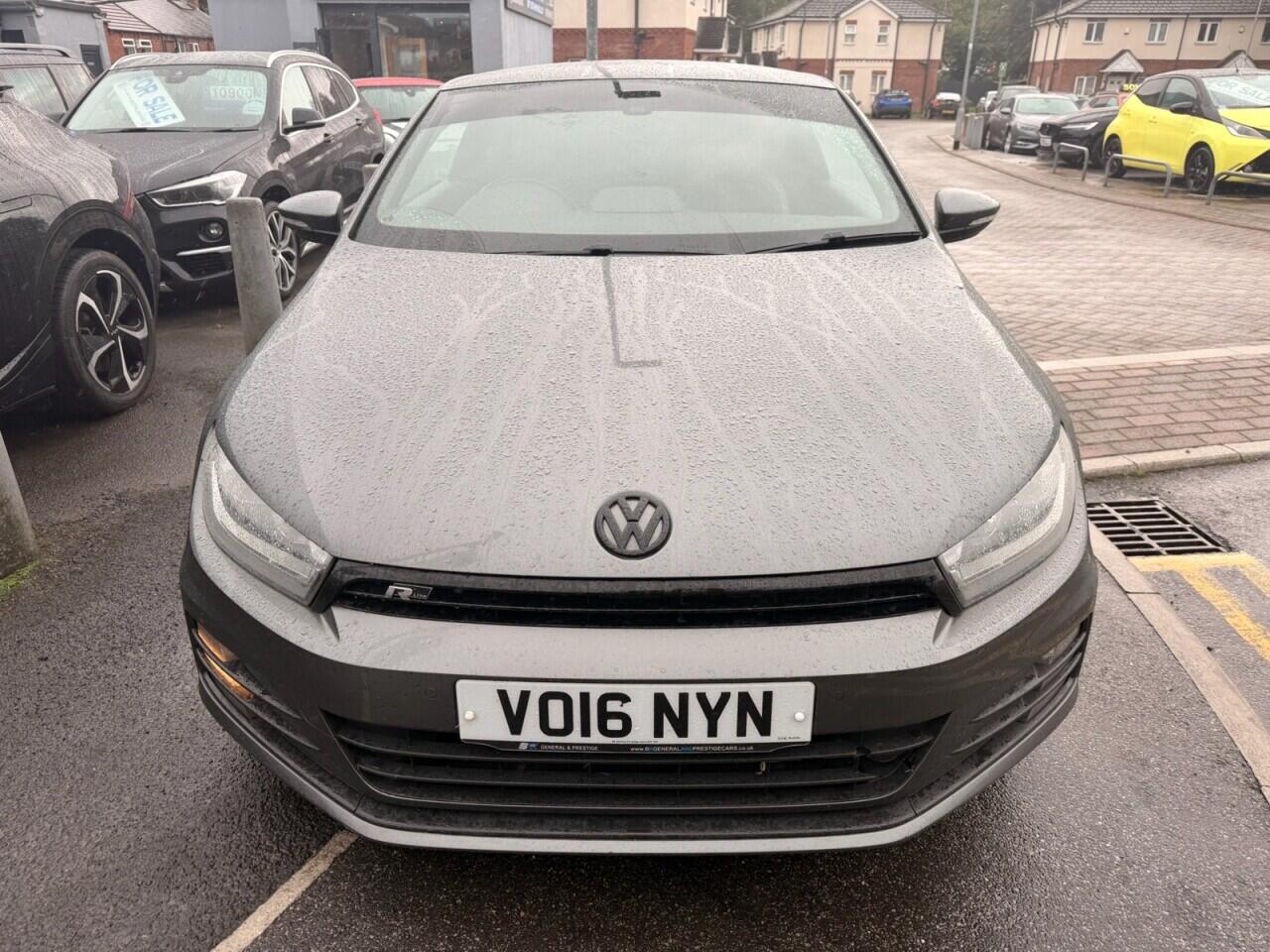 Volkswagen Scirocco view 2