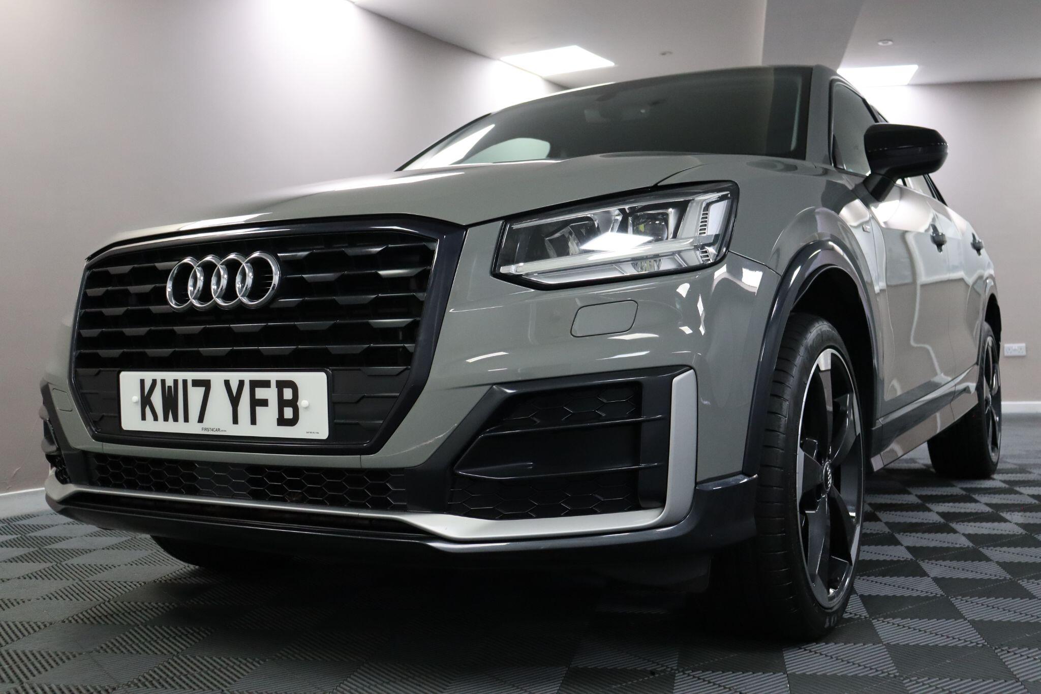 Audi Q2 view 28