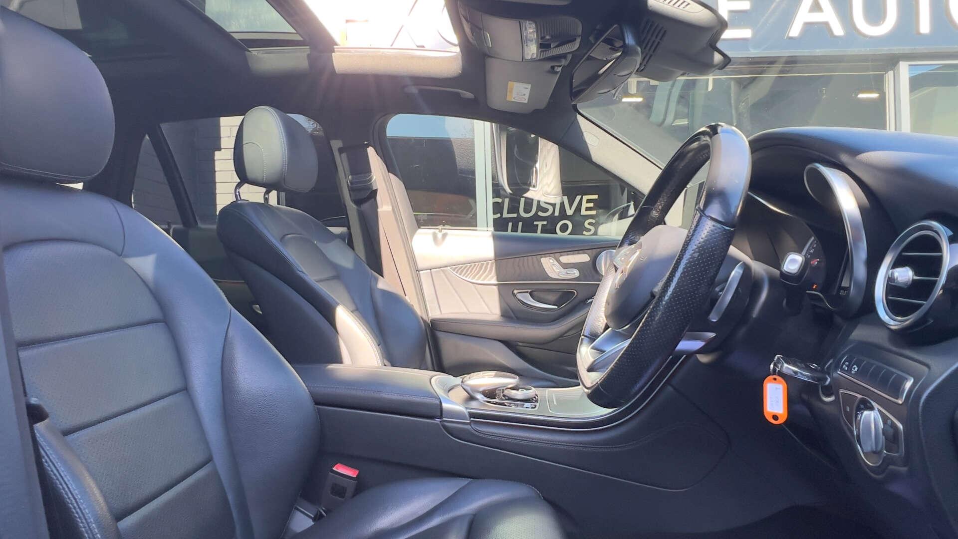 Mercedes-Benz GLC view 2