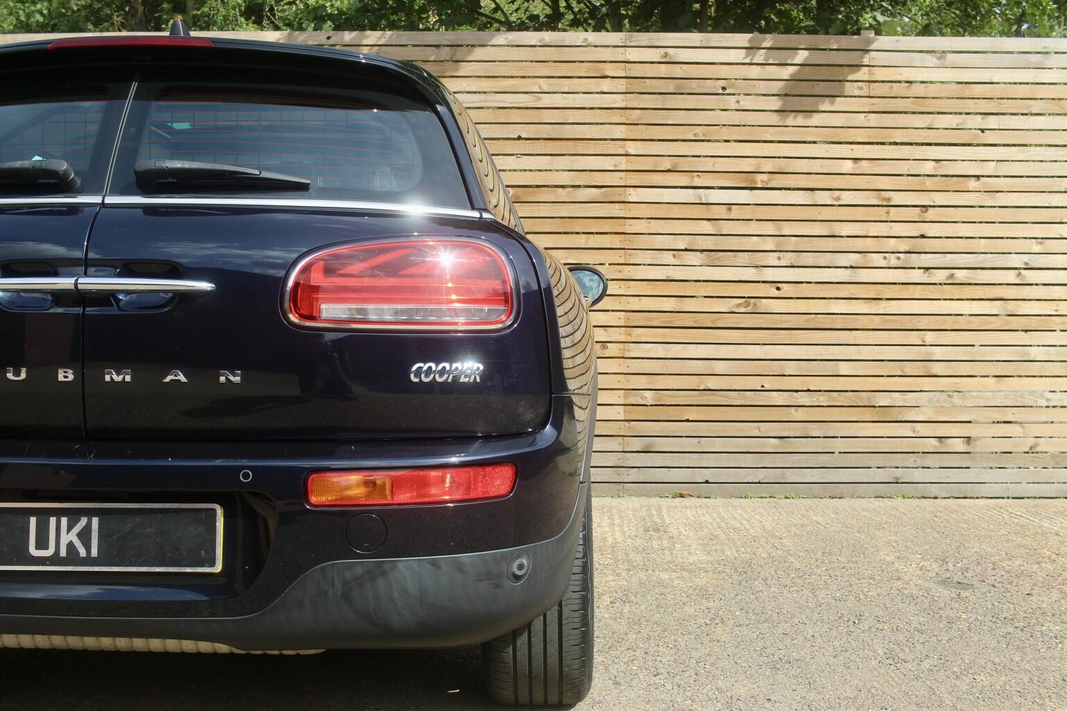 Mini Clubman view 33