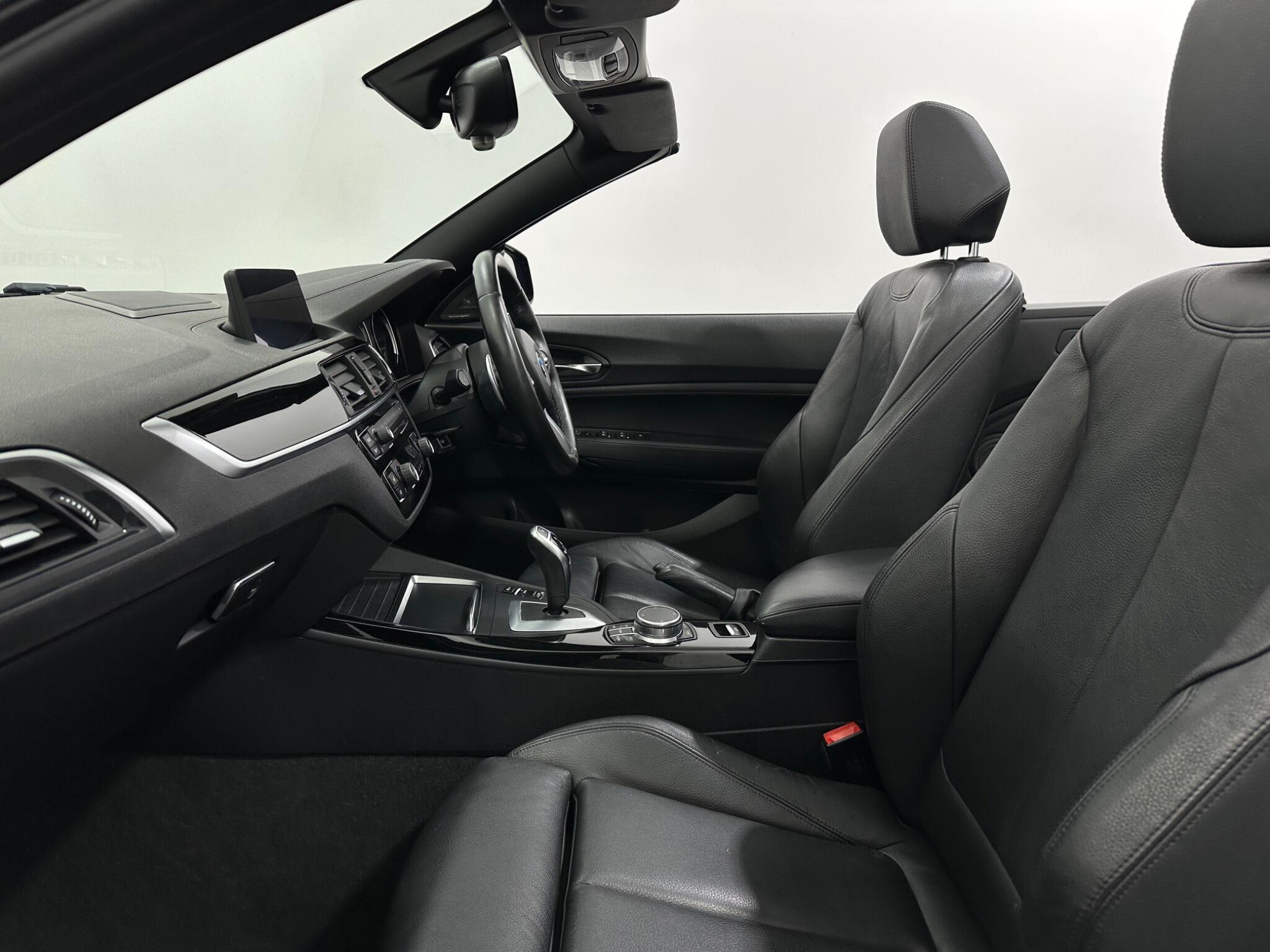 BMW 2 Series view 35