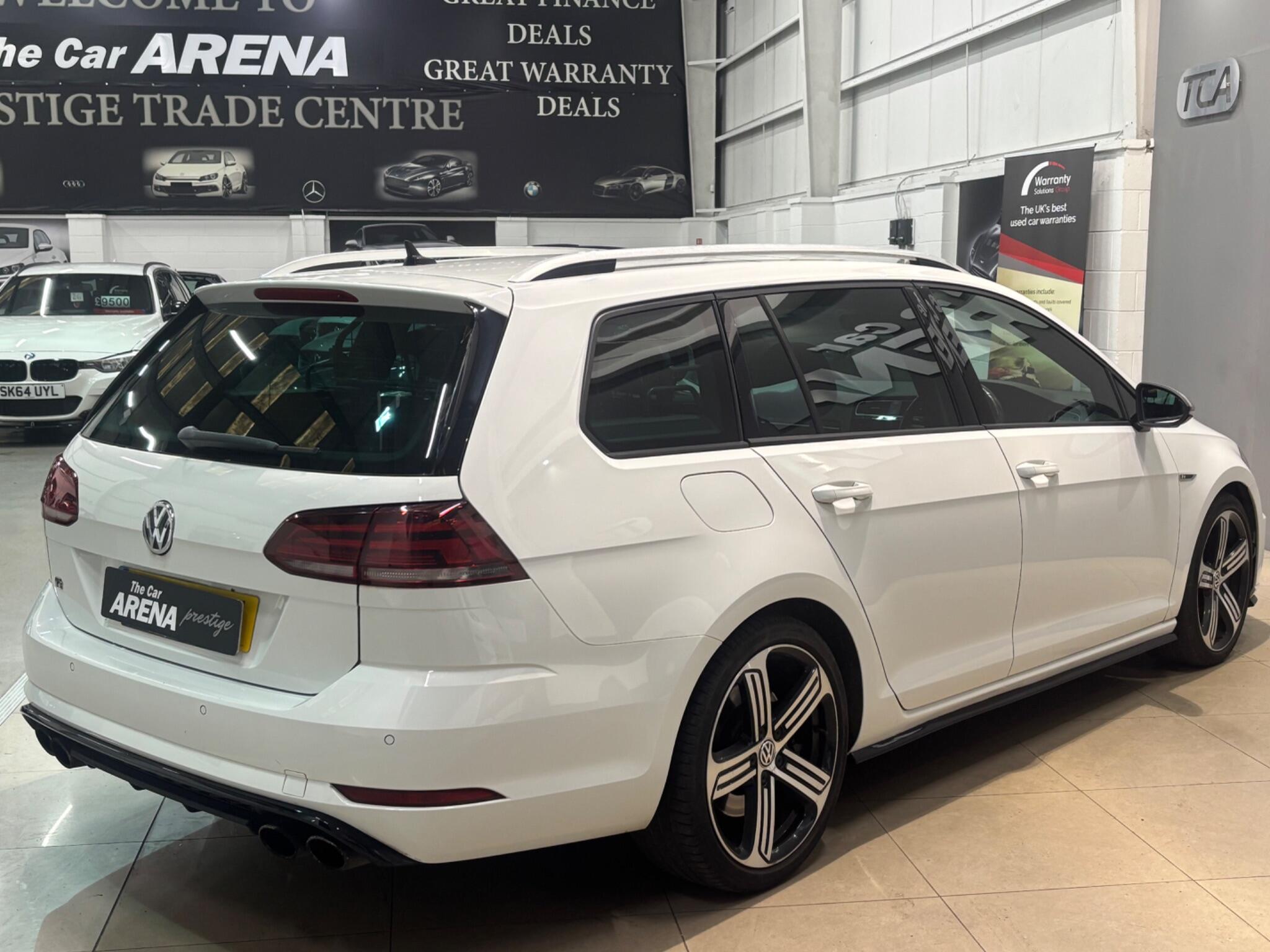 Volkswagen Golf view 21