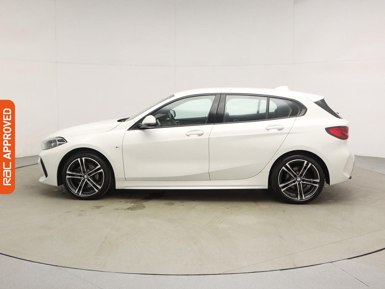 BMW 1 Series view 28