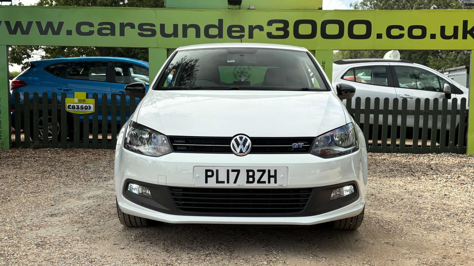 Volkswagen Polo view 2